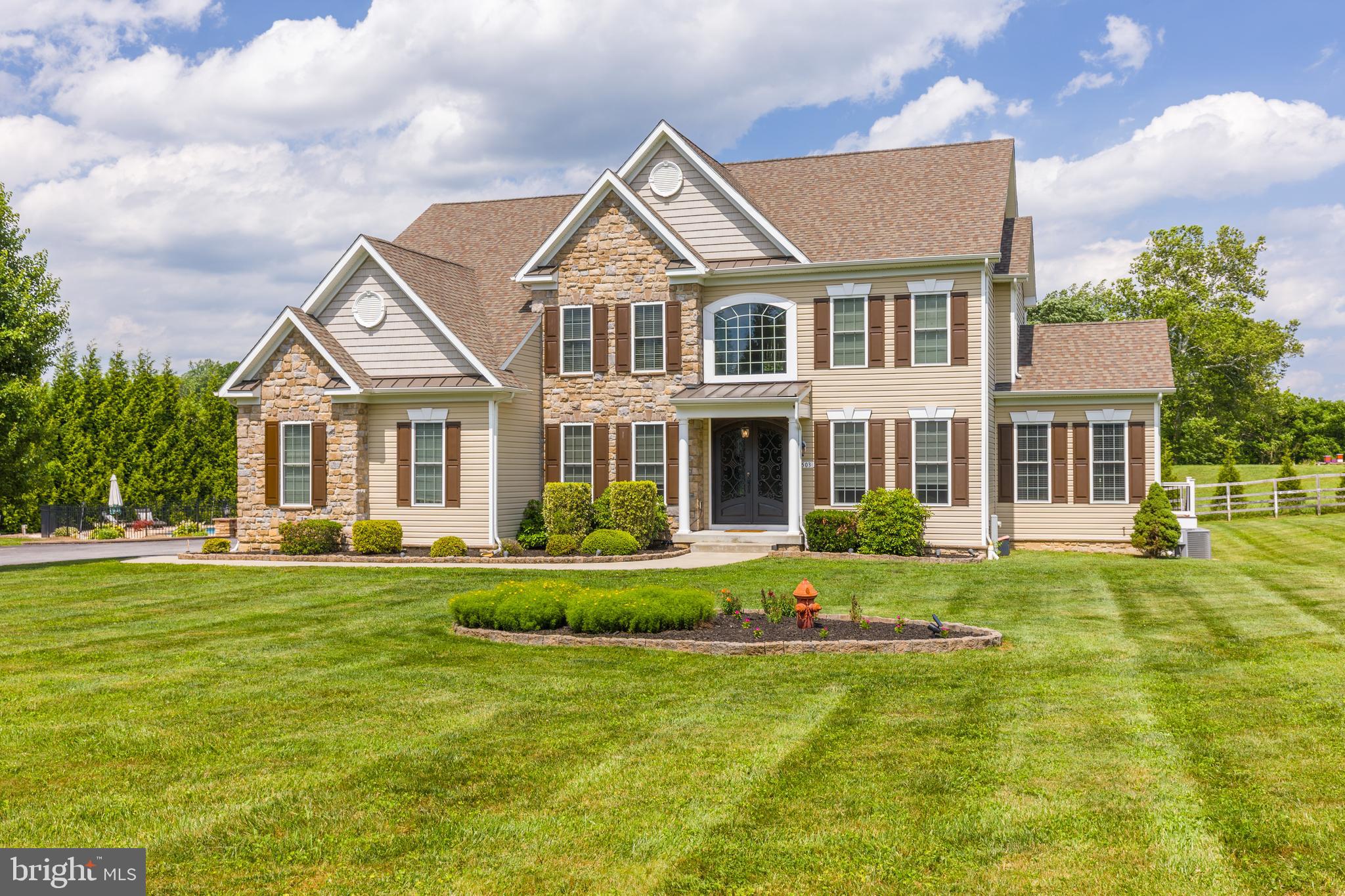 BAYLINE ESTATES - Residential