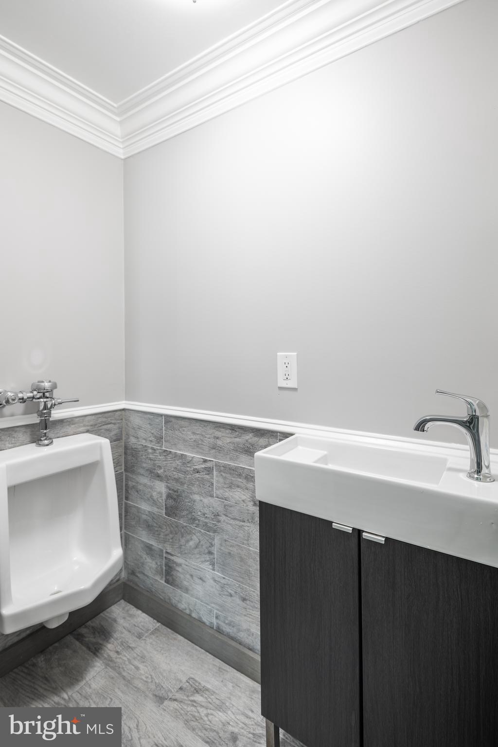 BAYLINE ESTATES - Residential