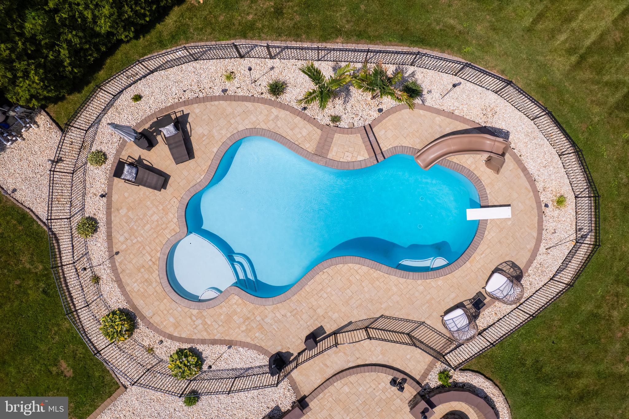 BAYLINE ESTATES - Residential