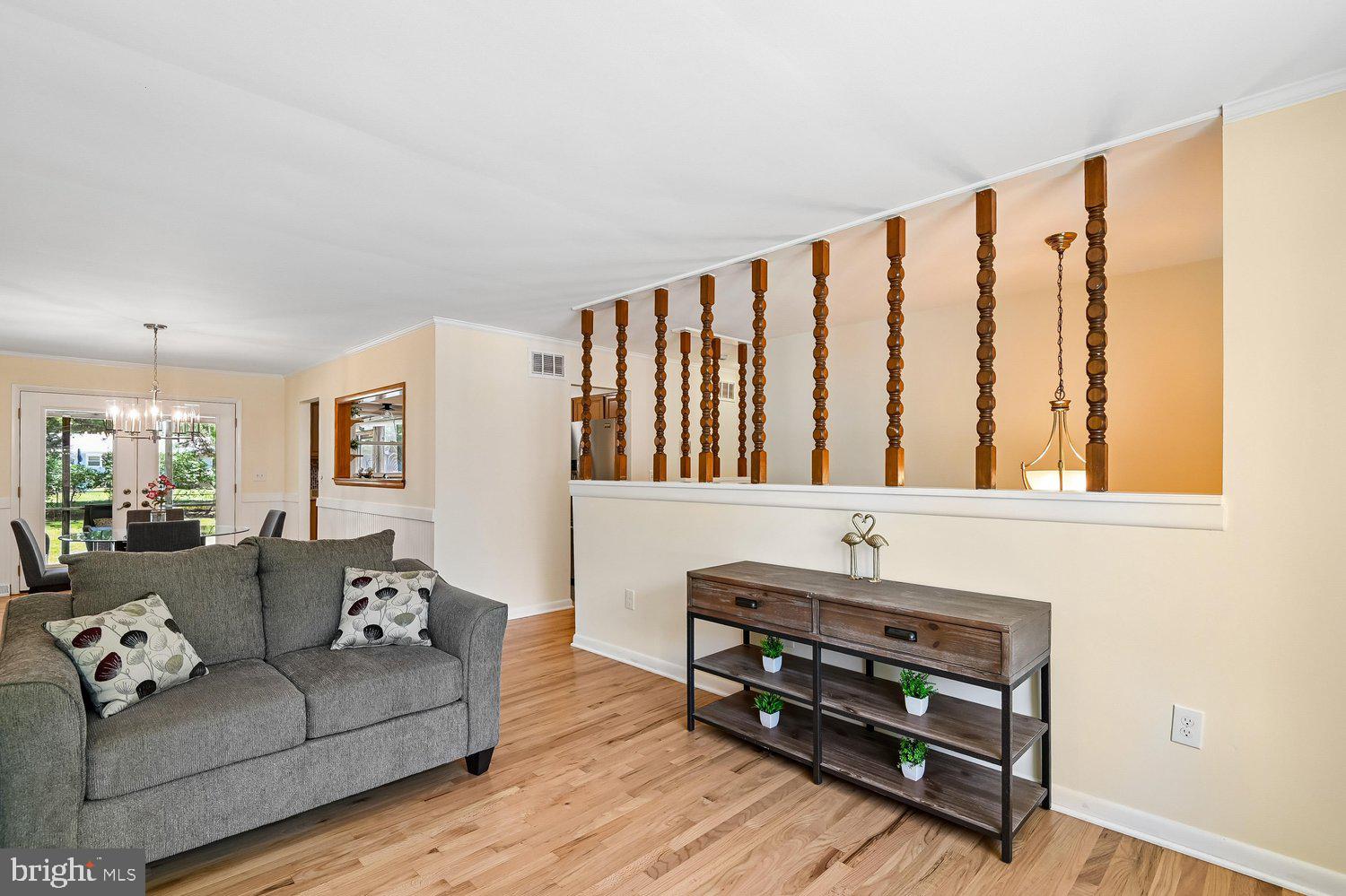 HILLSMERE SHORES - Residential