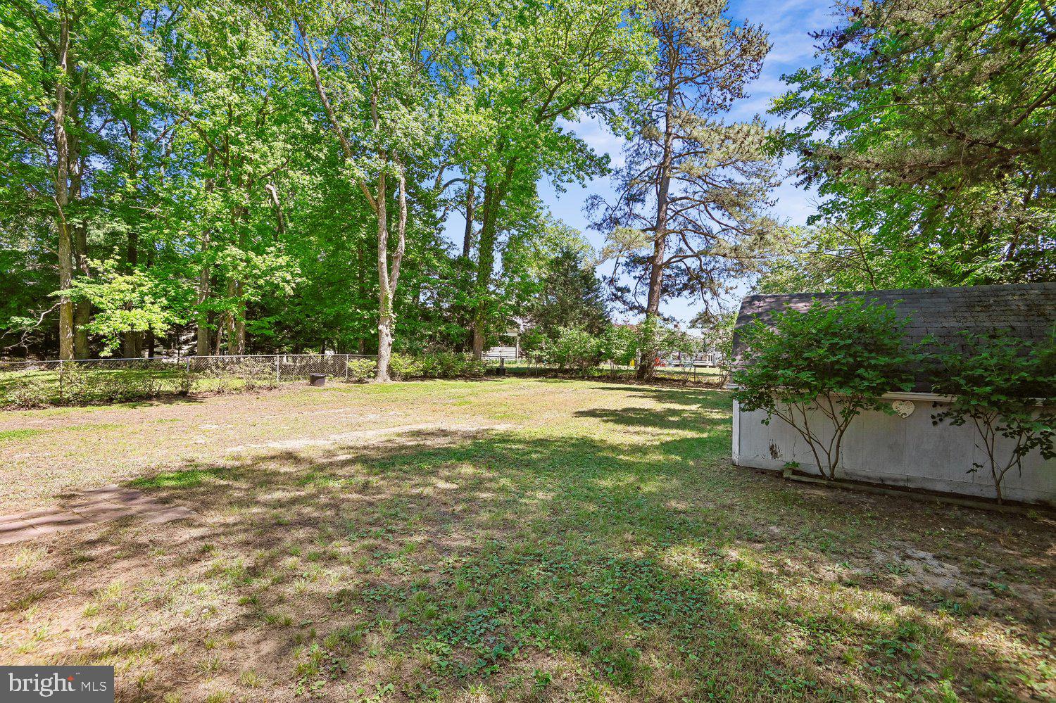 HILLSMERE SHORES - Residential
