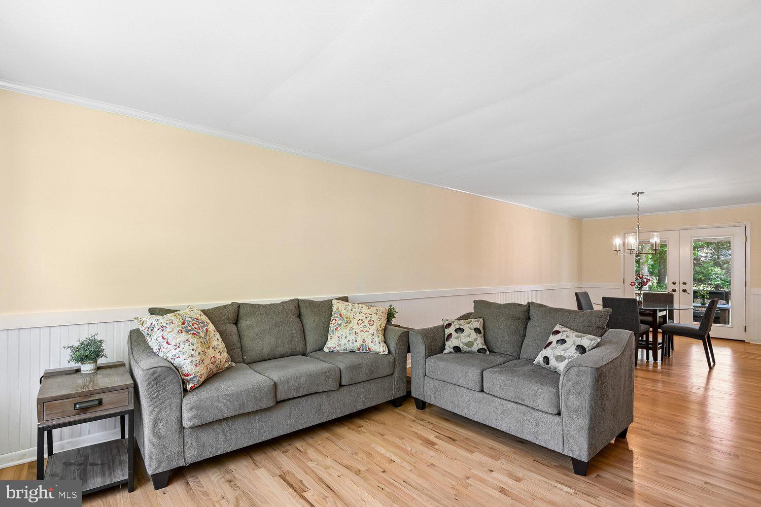 HILLSMERE SHORES - Residential