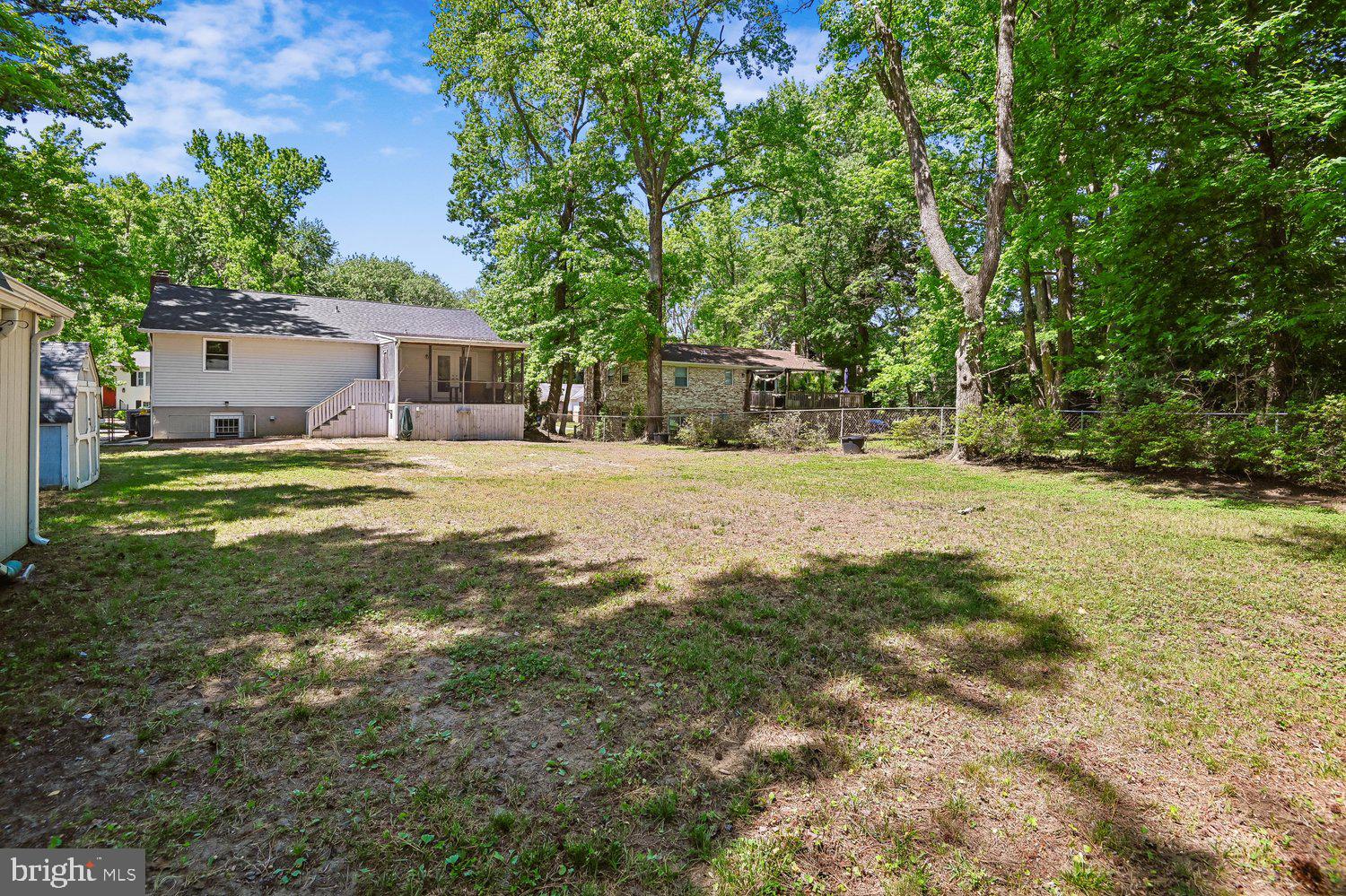 HILLSMERE SHORES - Residential