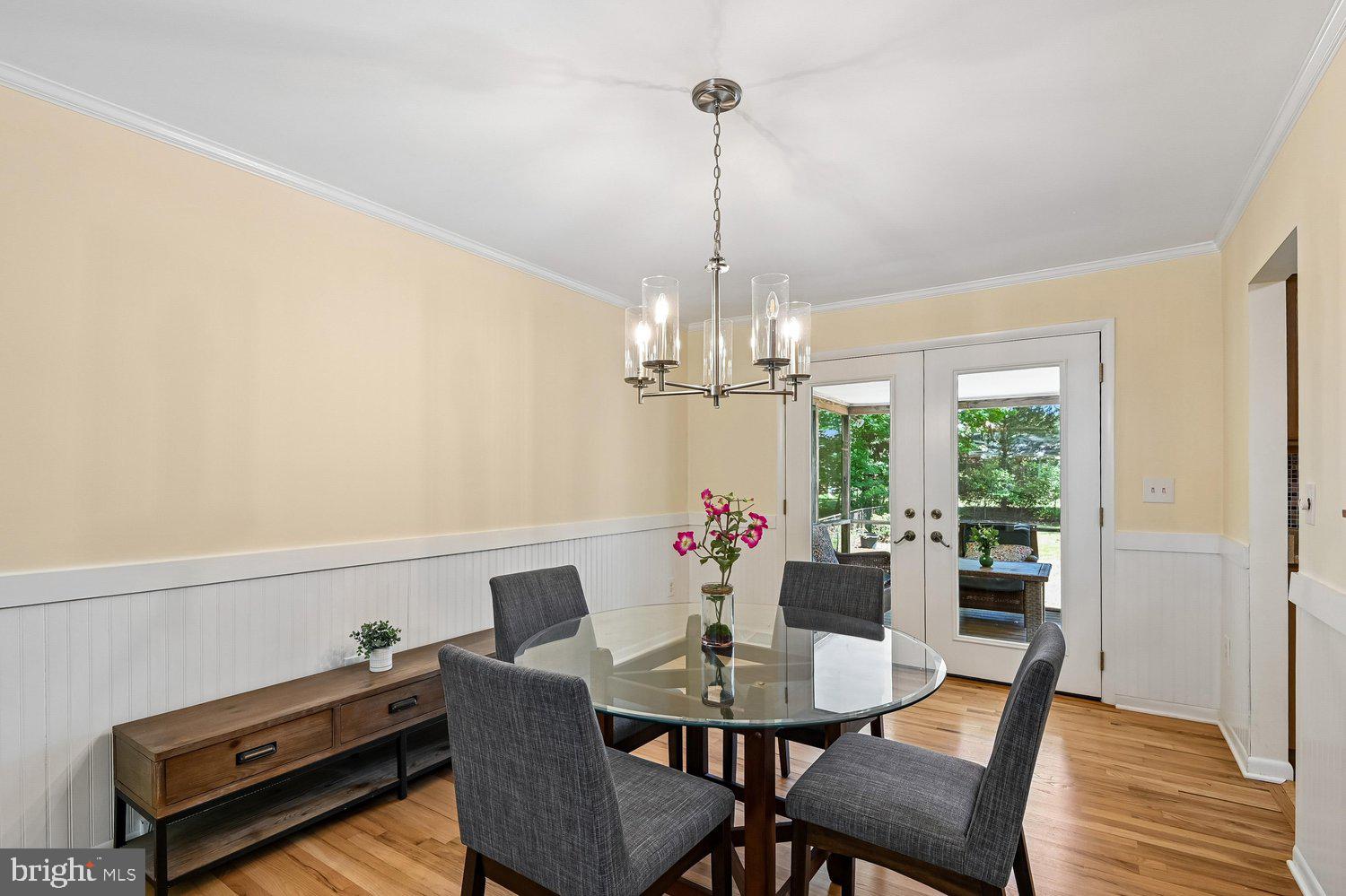 HILLSMERE SHORES - Residential