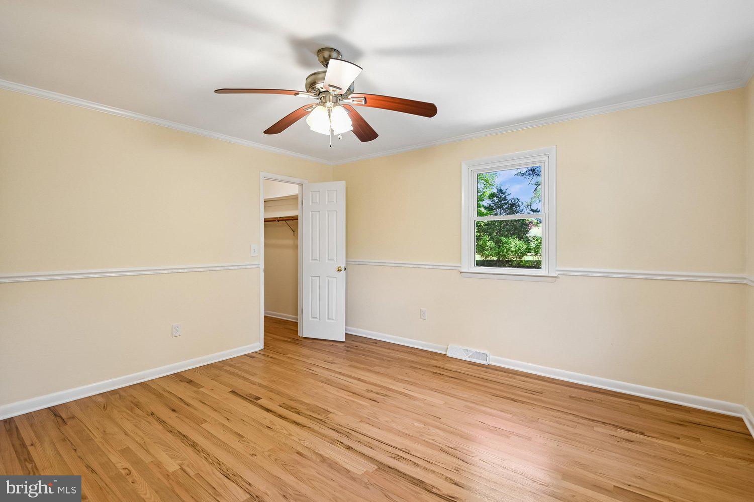 HILLSMERE SHORES - Residential