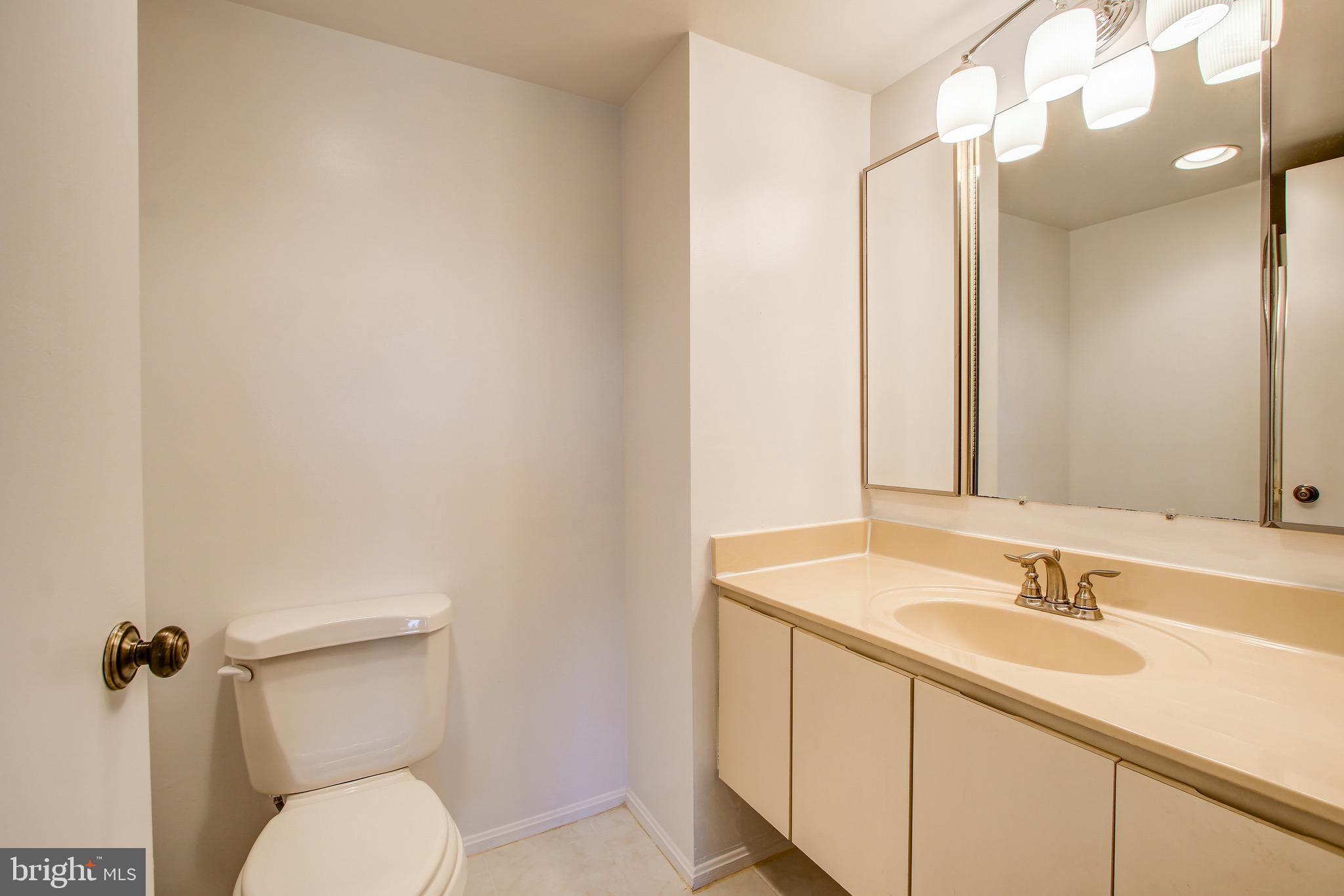 GREENS AT LEISURE WORLD - Residential
