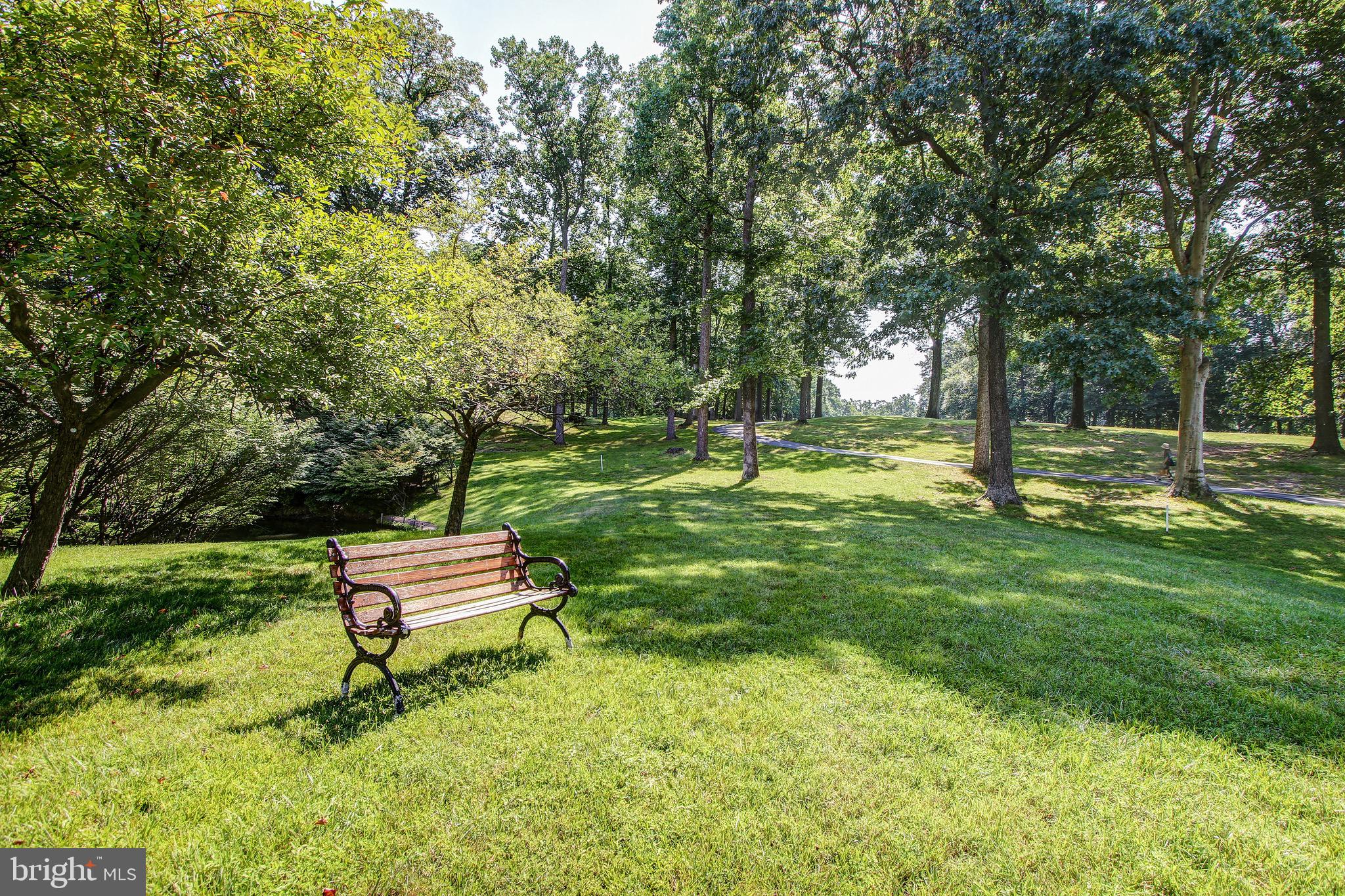 GREENS AT LEISURE WORLD - Residential