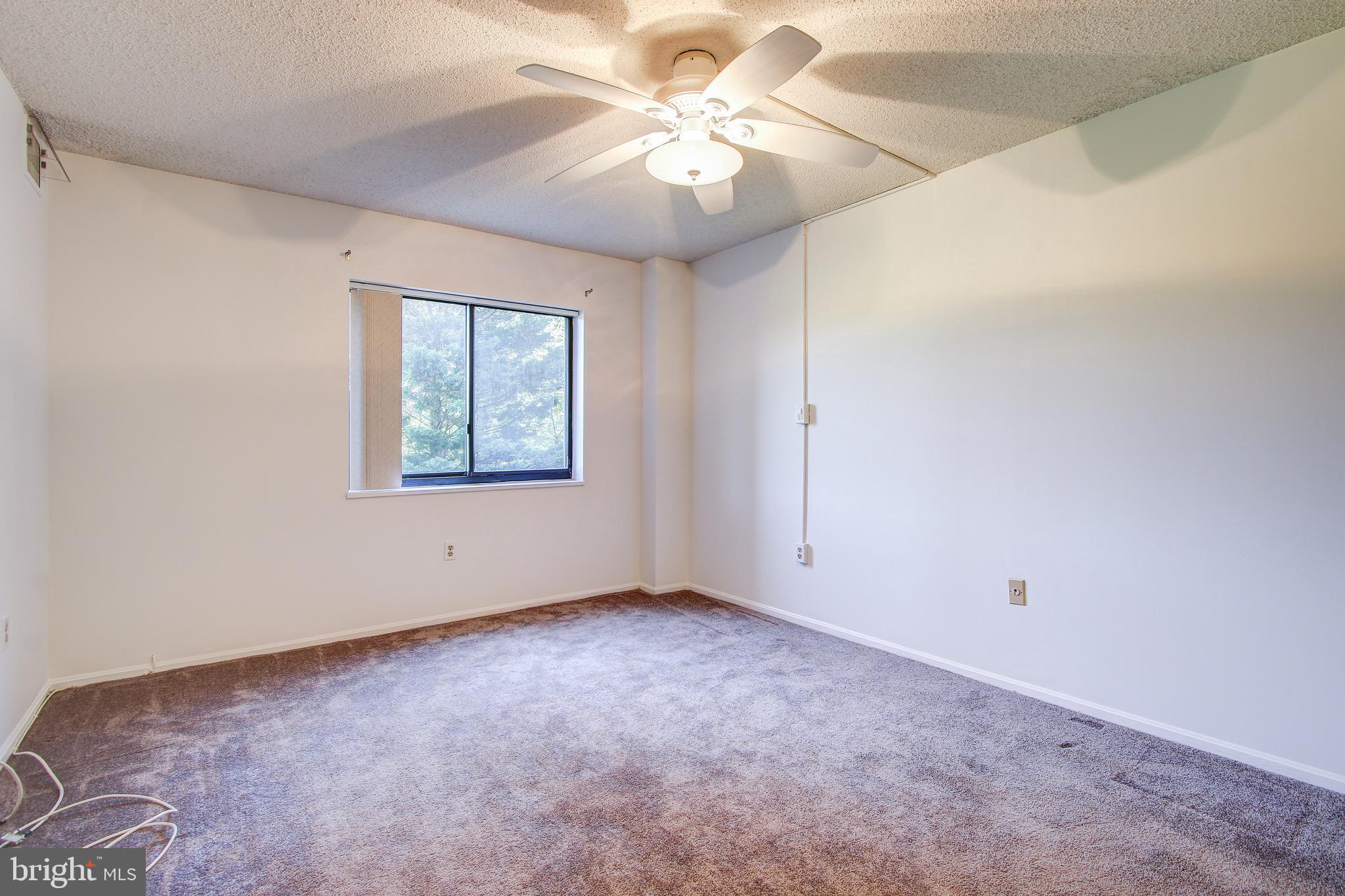 GREENS AT LEISURE WORLD - Residential