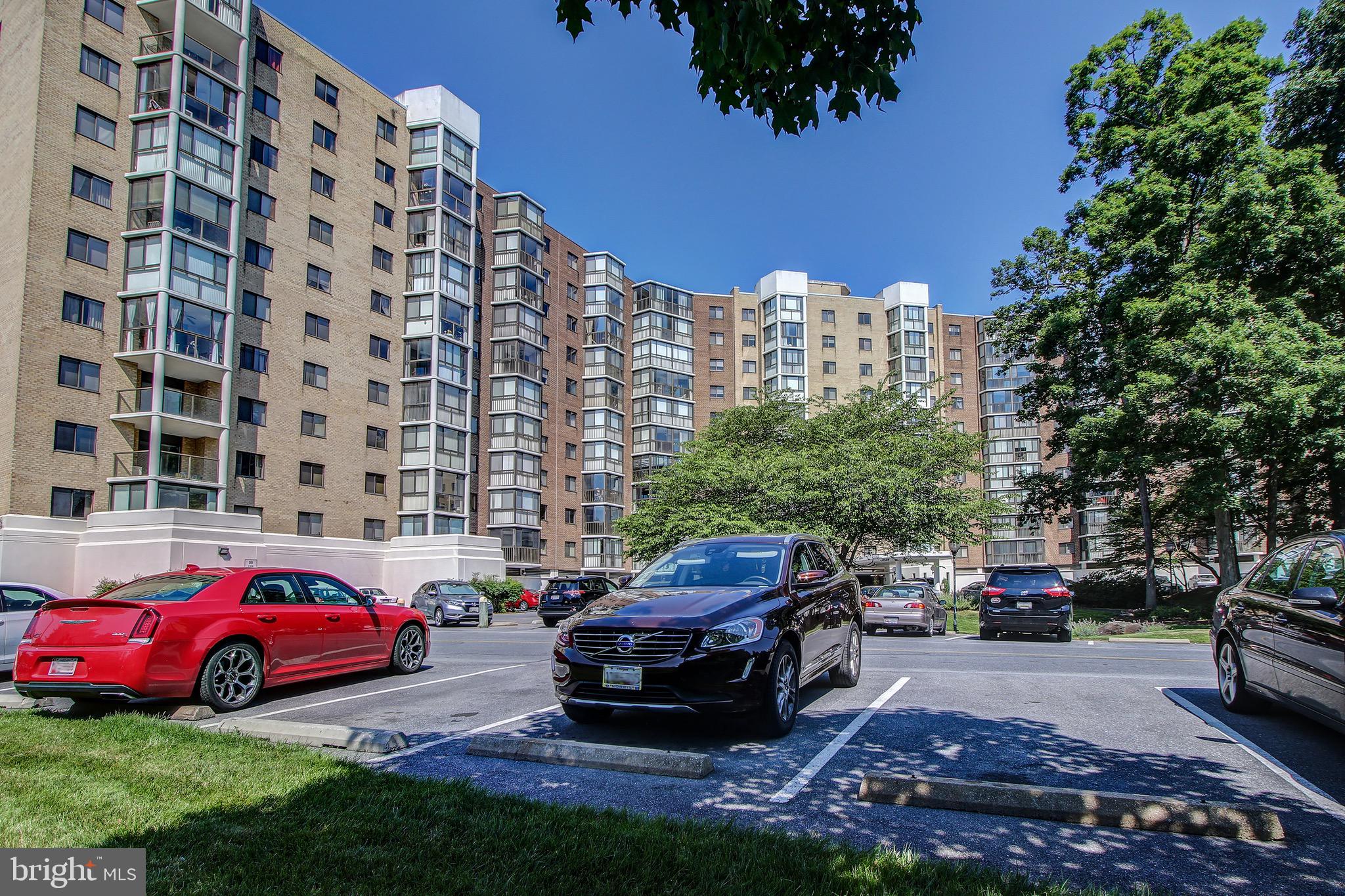 GREENS AT LEISURE WORLD - Residential
