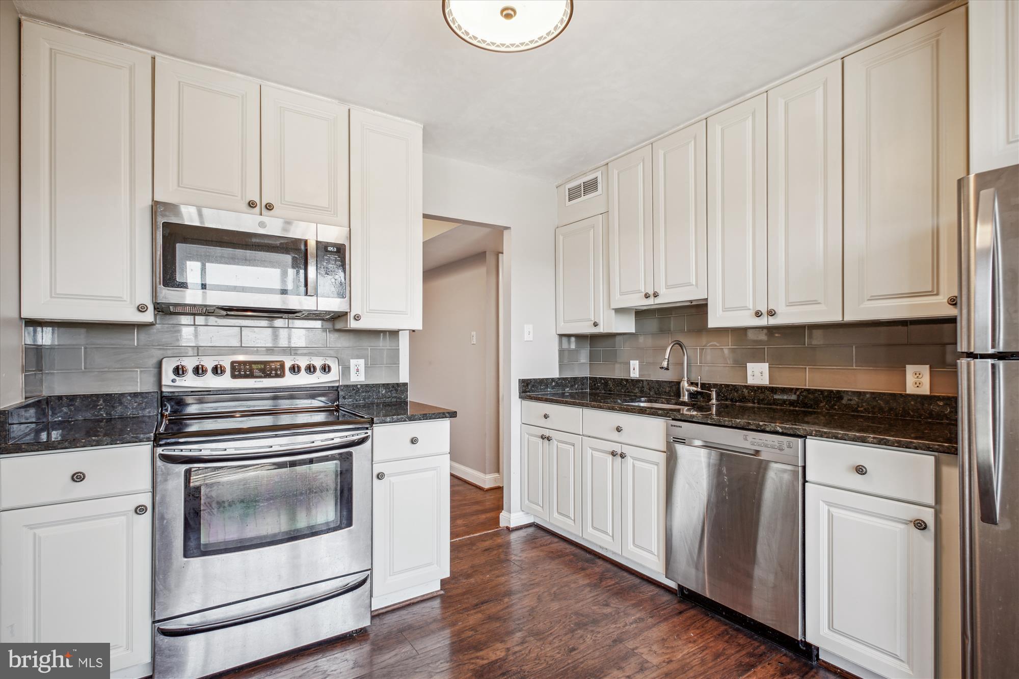 FORT ELLSWORTH - Residential Lease
