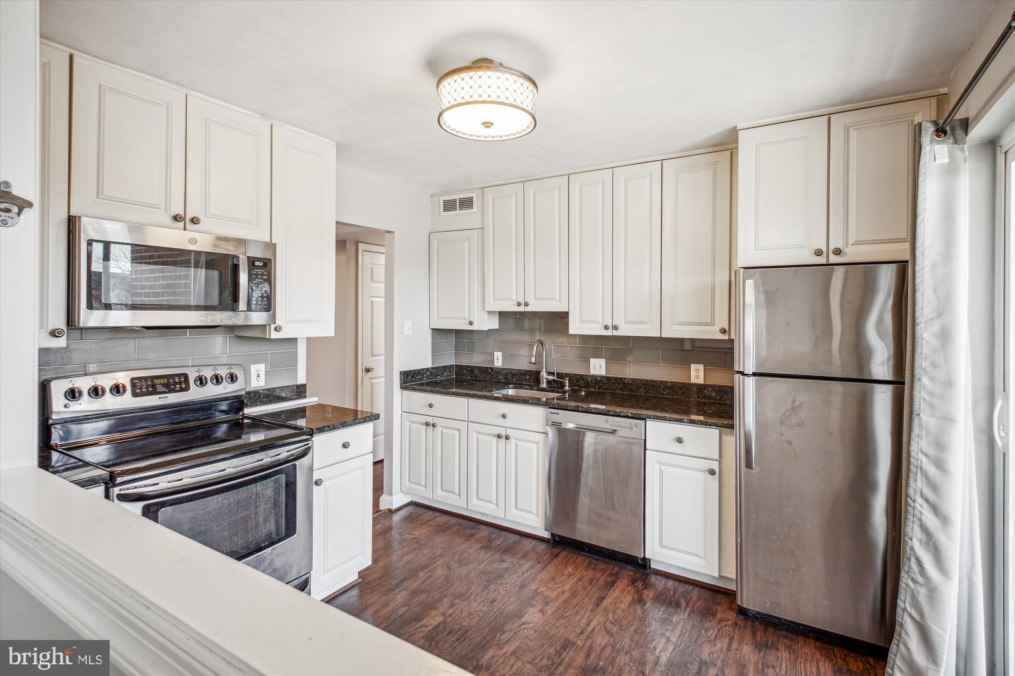 FORT ELLSWORTH - Residential Lease