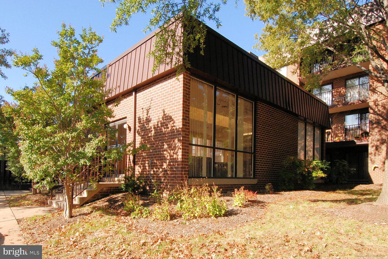 FORT ELLSWORTH - Residential Lease