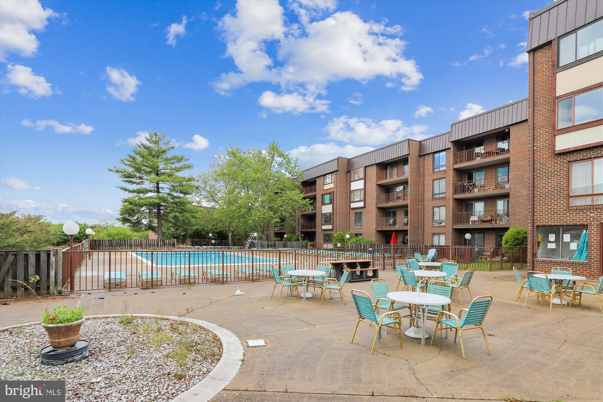 FORT ELLSWORTH - Residential Lease