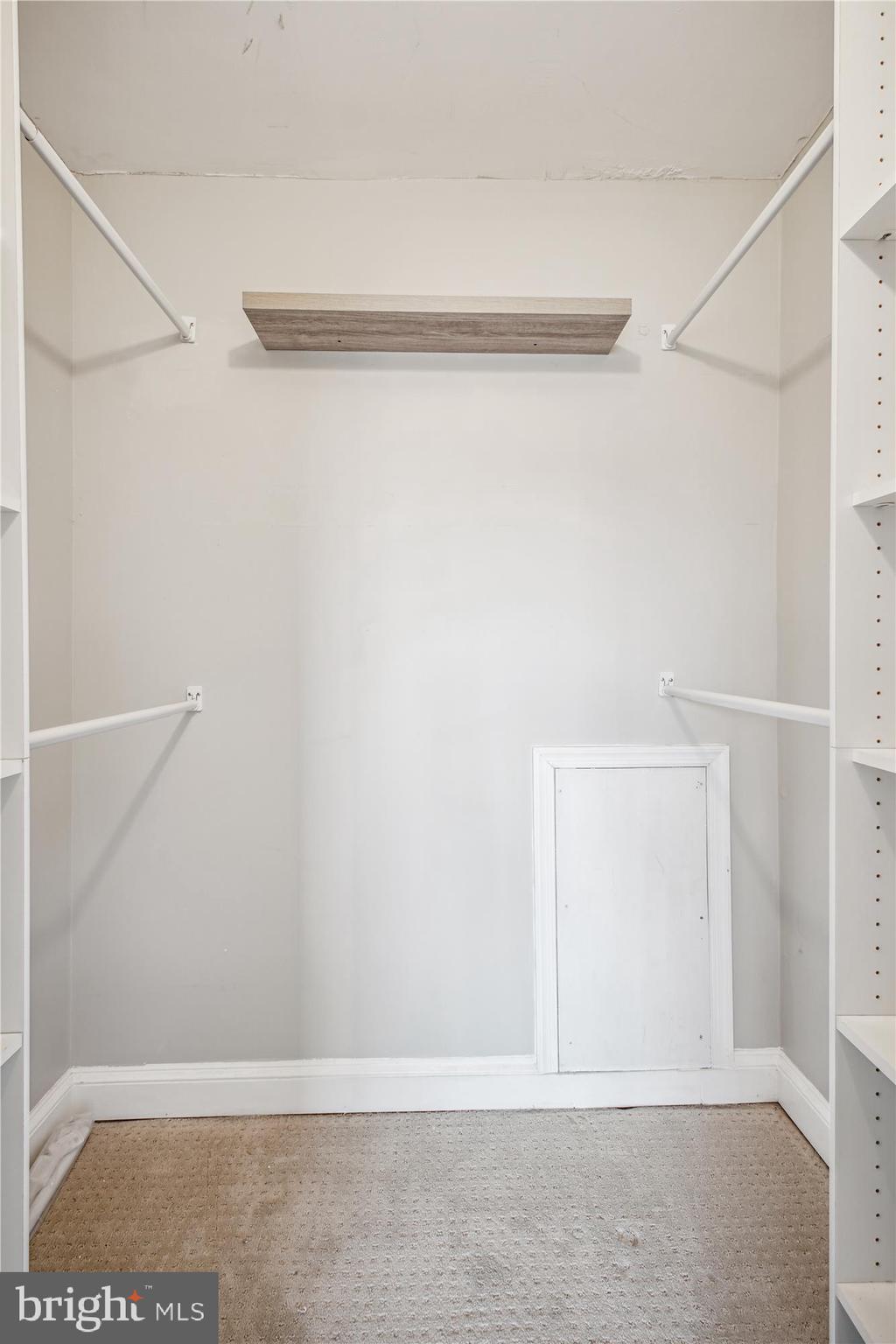 FORT ELLSWORTH - Residential Lease