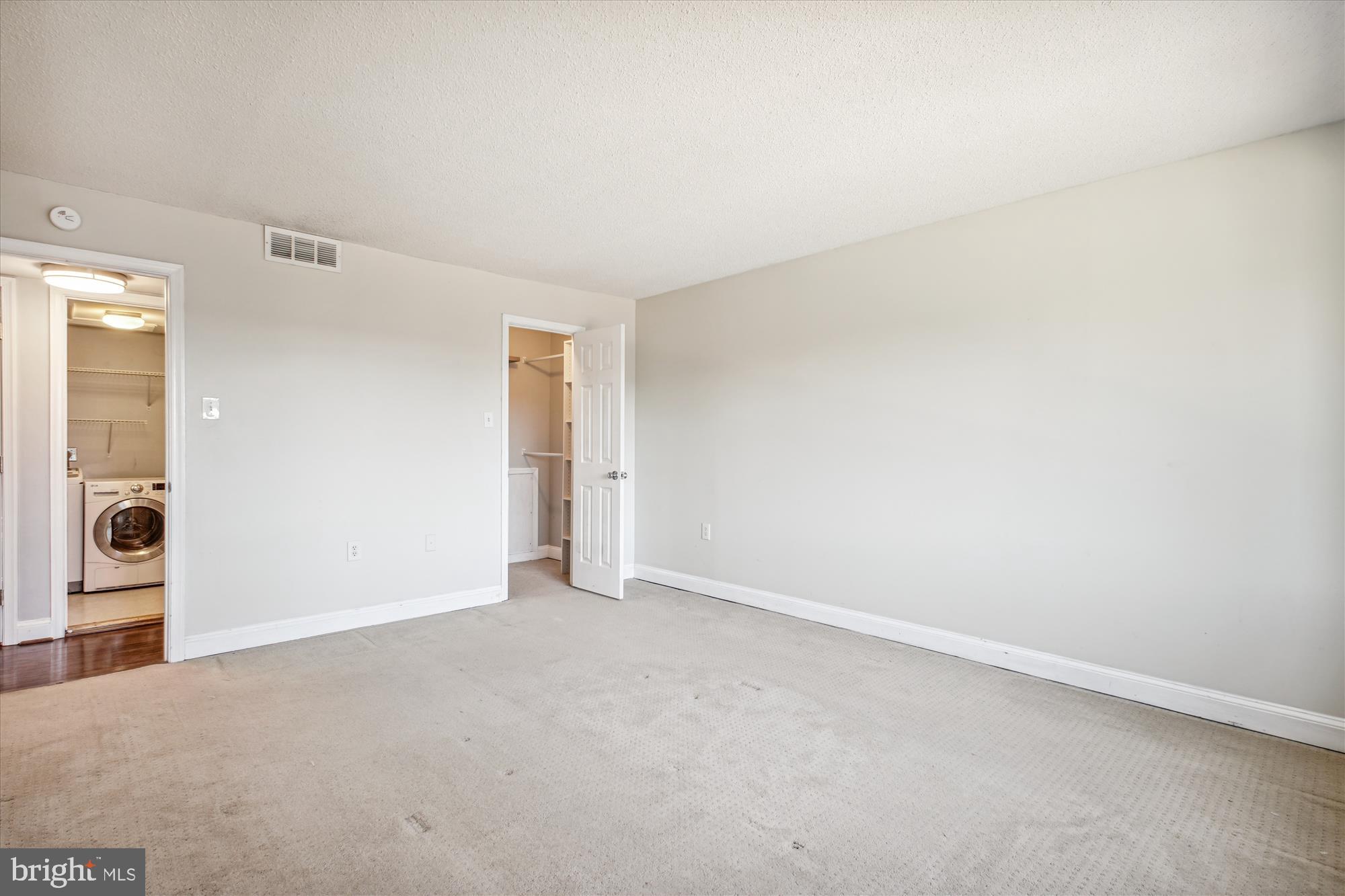 FORT ELLSWORTH - Residential Lease