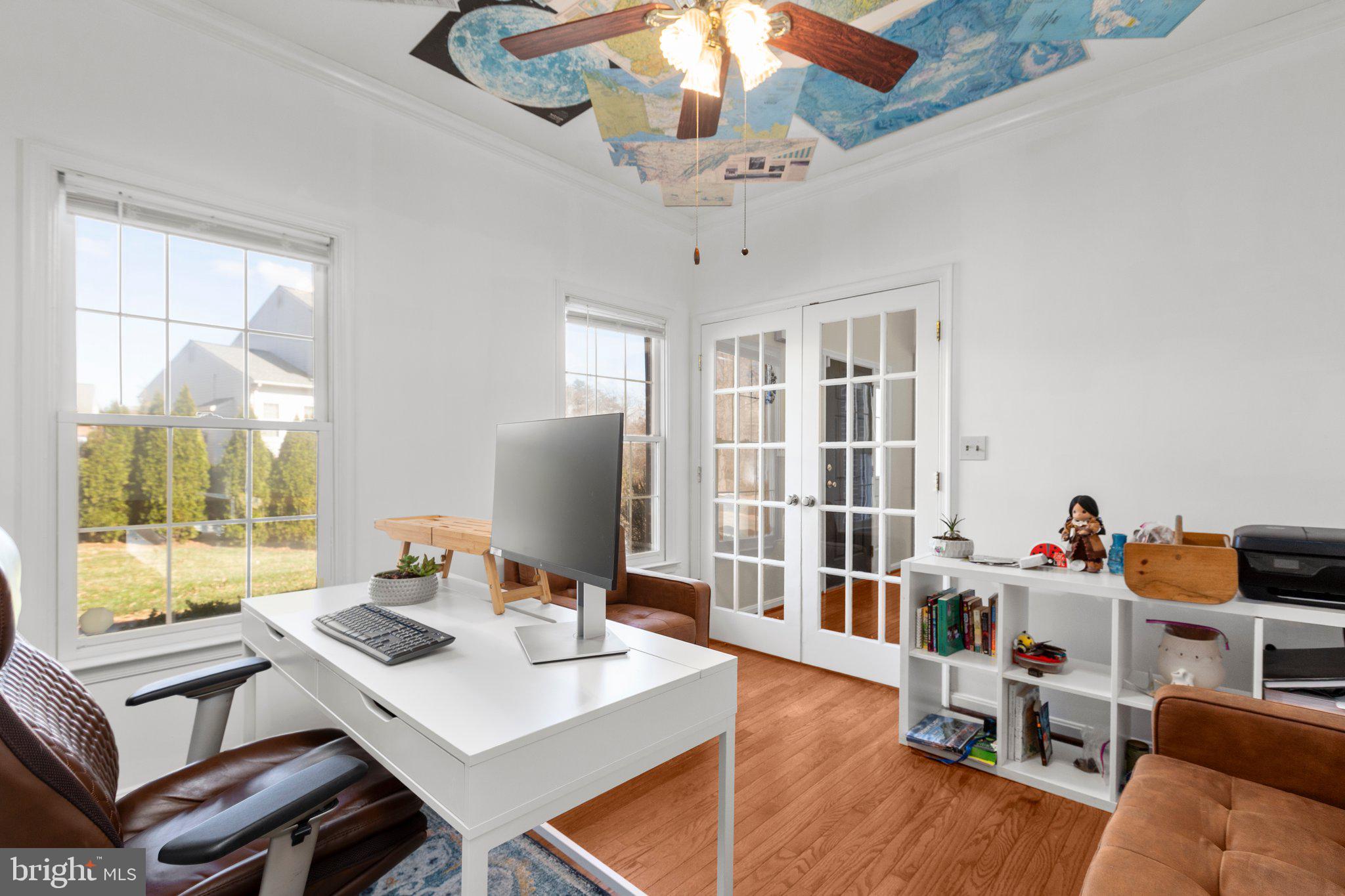 HAMPTON OAKS - Residential