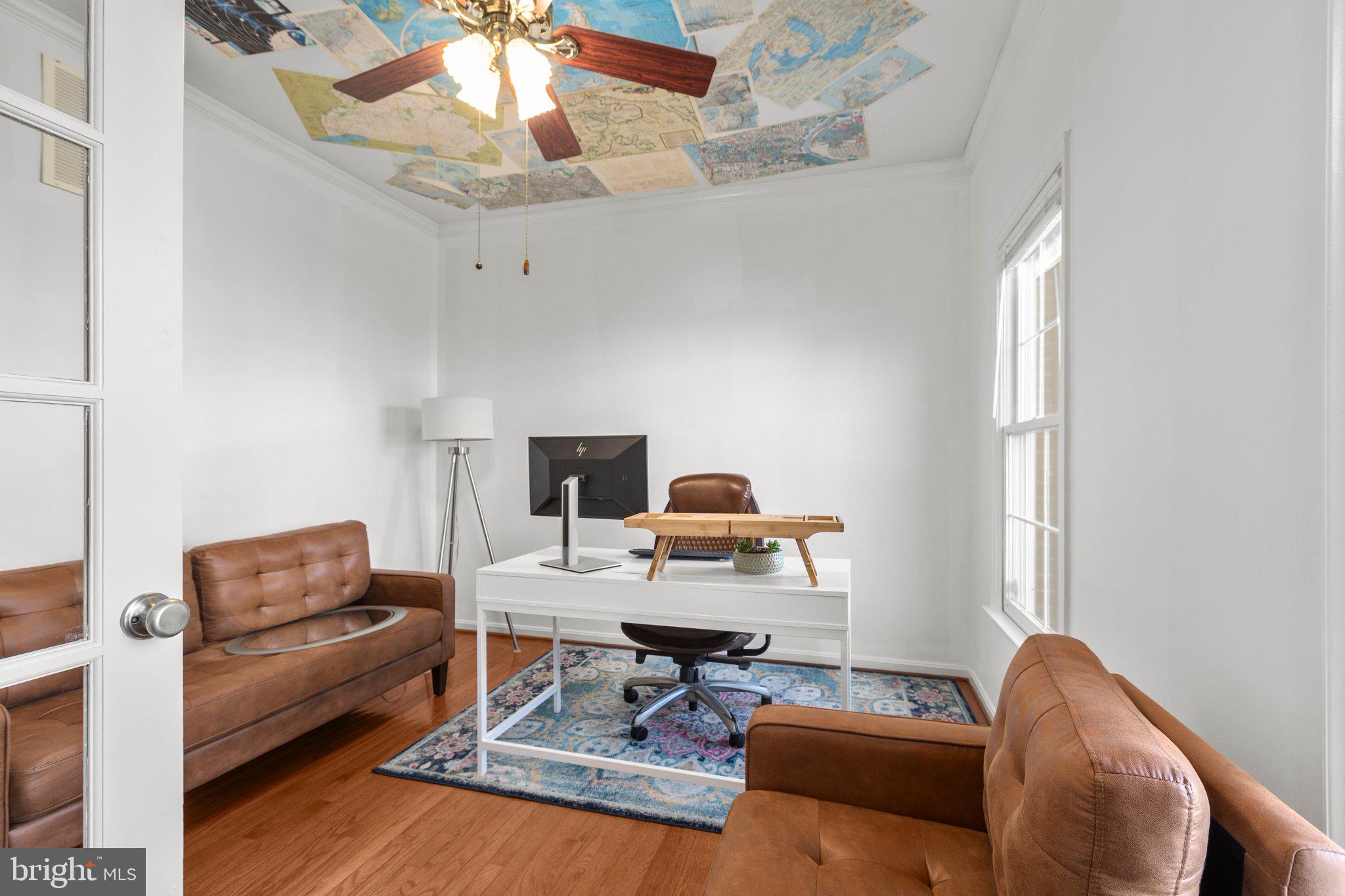 HAMPTON OAKS - Residential