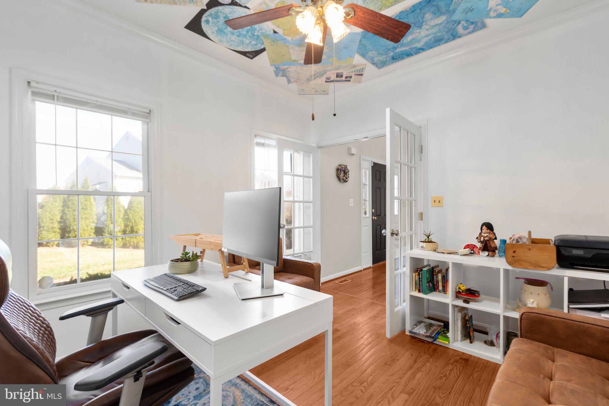 HAMPTON OAKS - Residential
