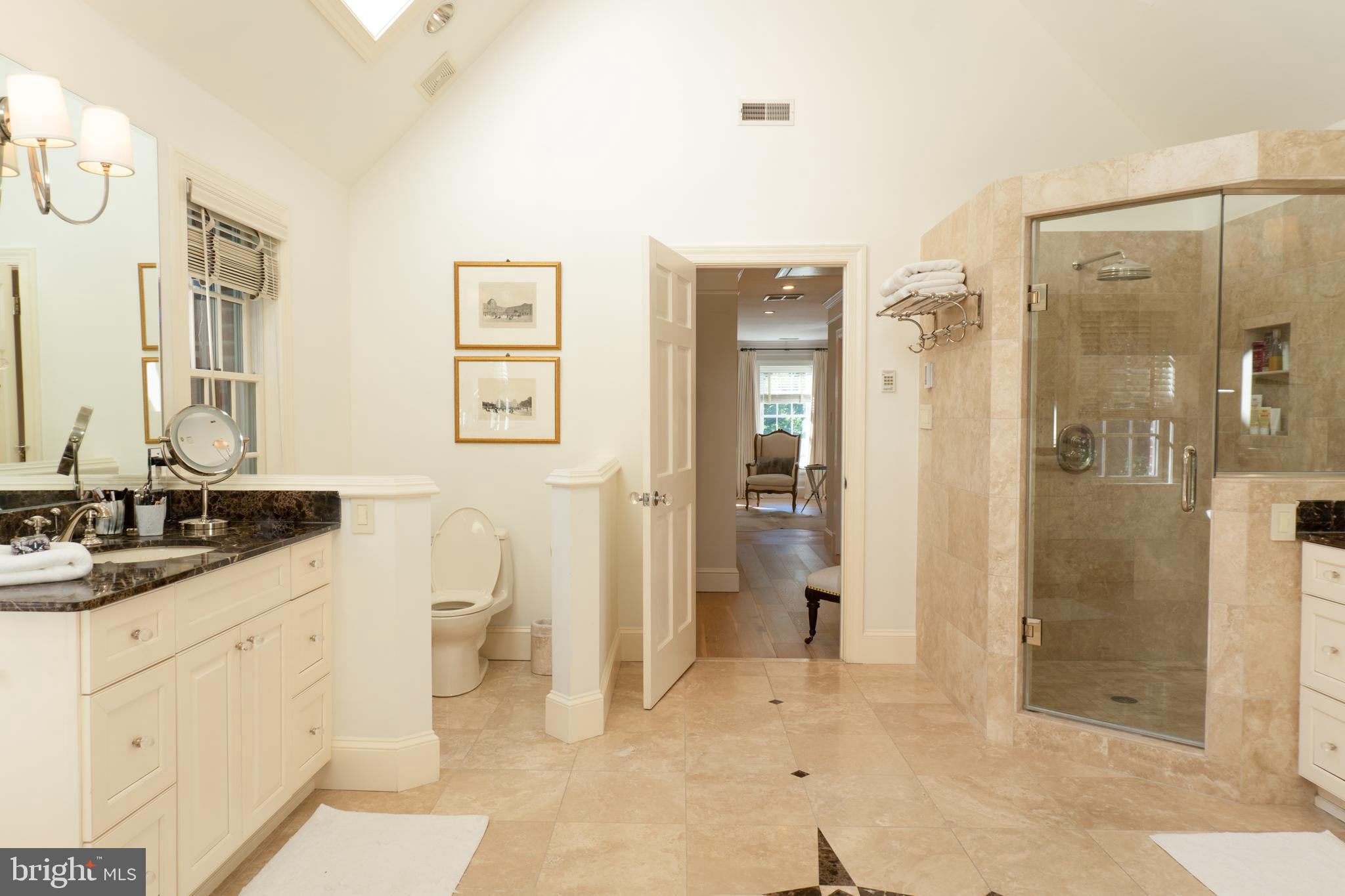 POTOMAC OUTSIDE - Residential