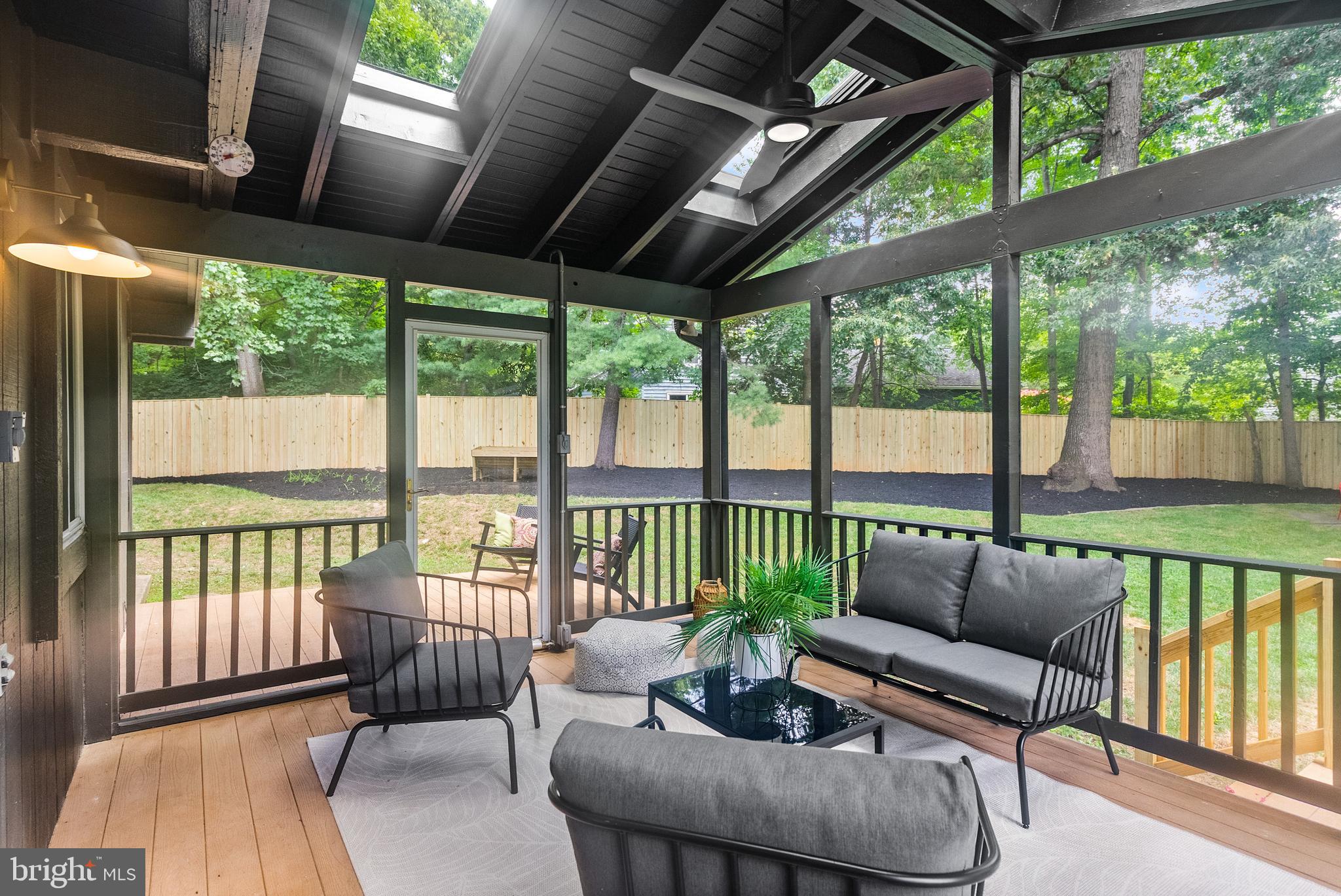 BONNIE BRAE - Residential