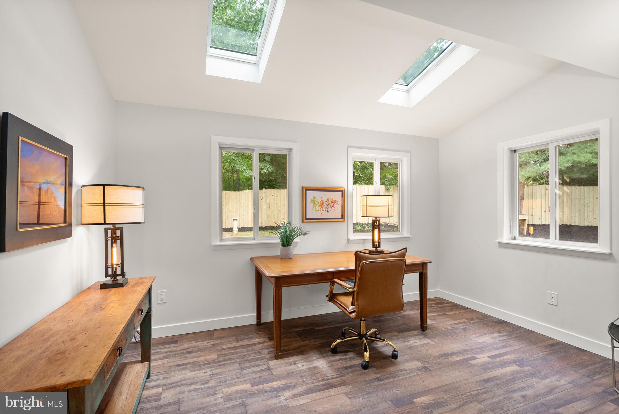 BONNIE BRAE - Residential