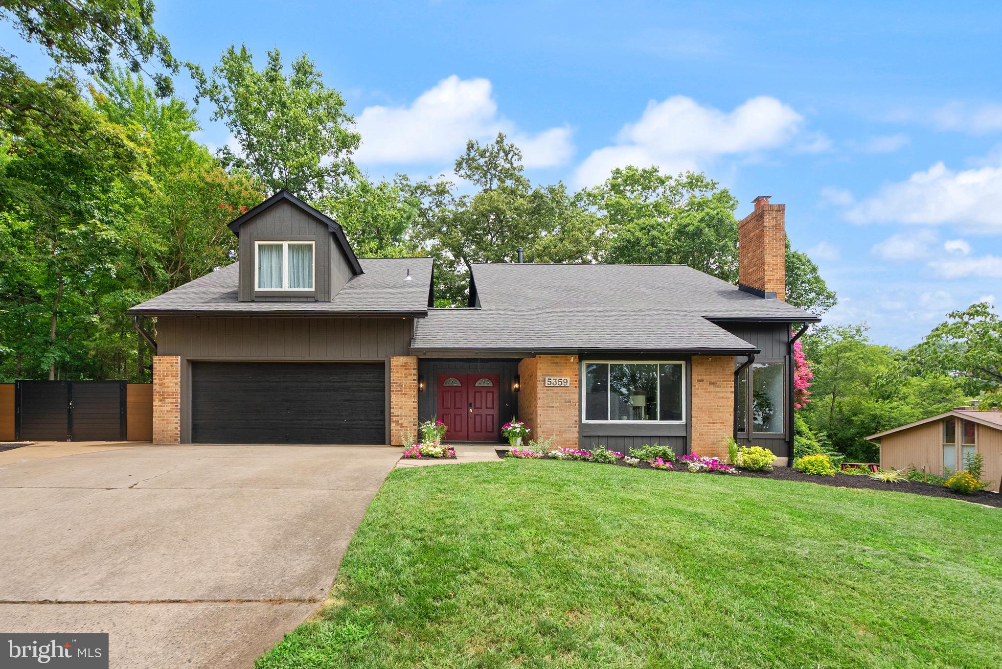BONNIE BRAE - Residential