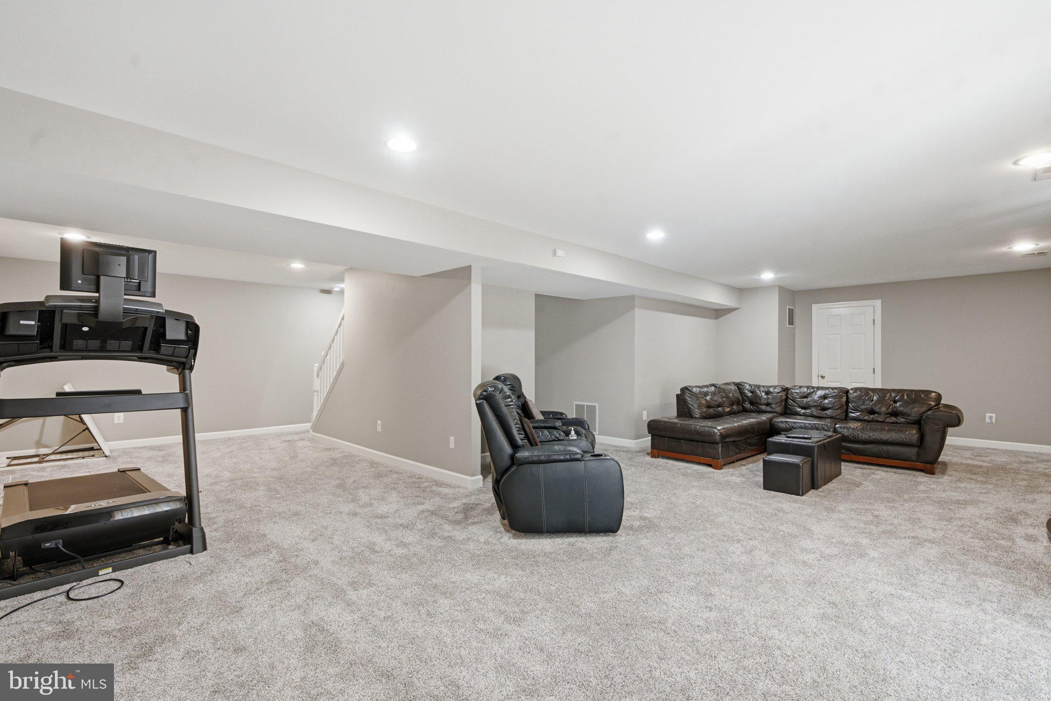 WYNNEWOOD - Residential