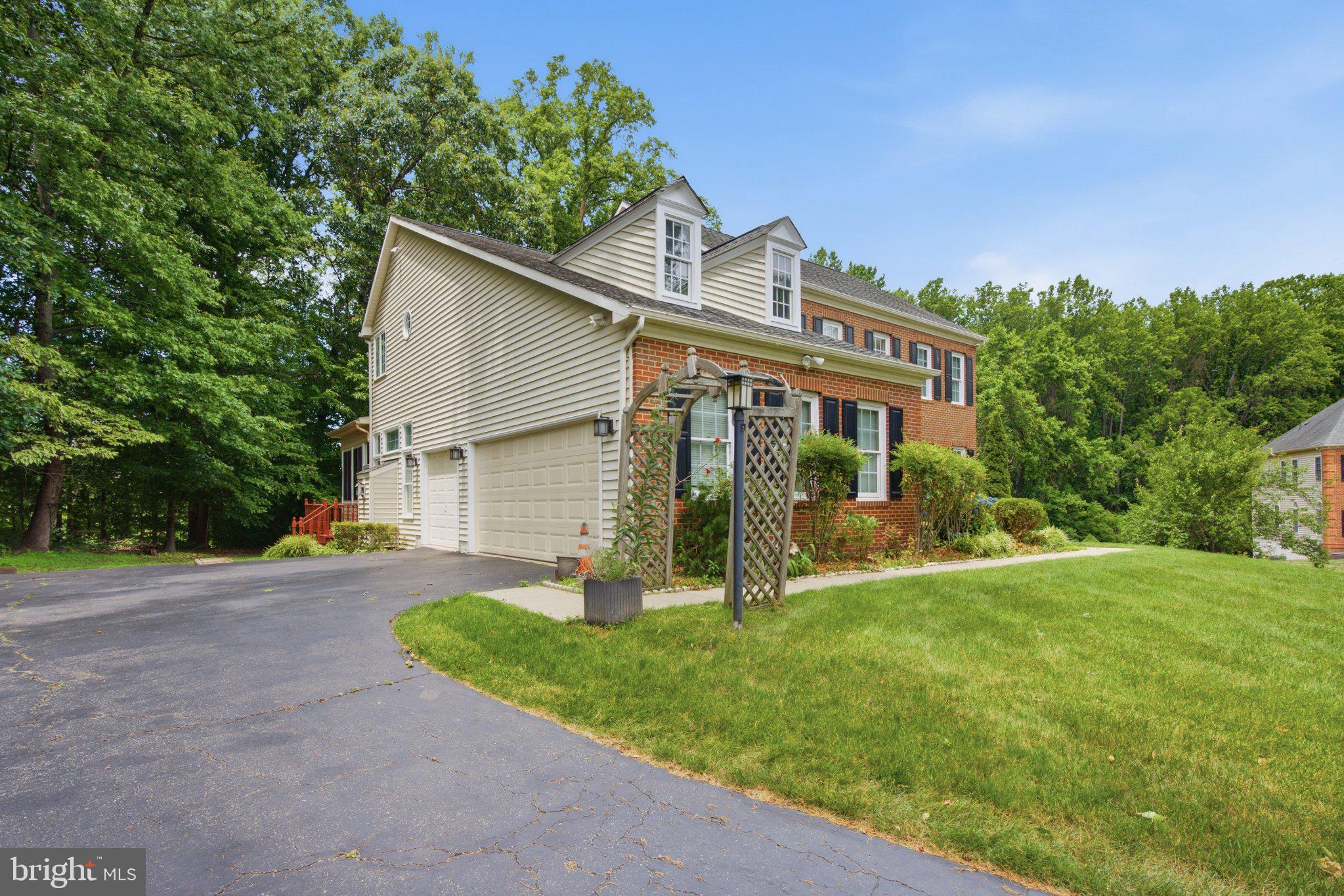 WYNNEWOOD - Residential