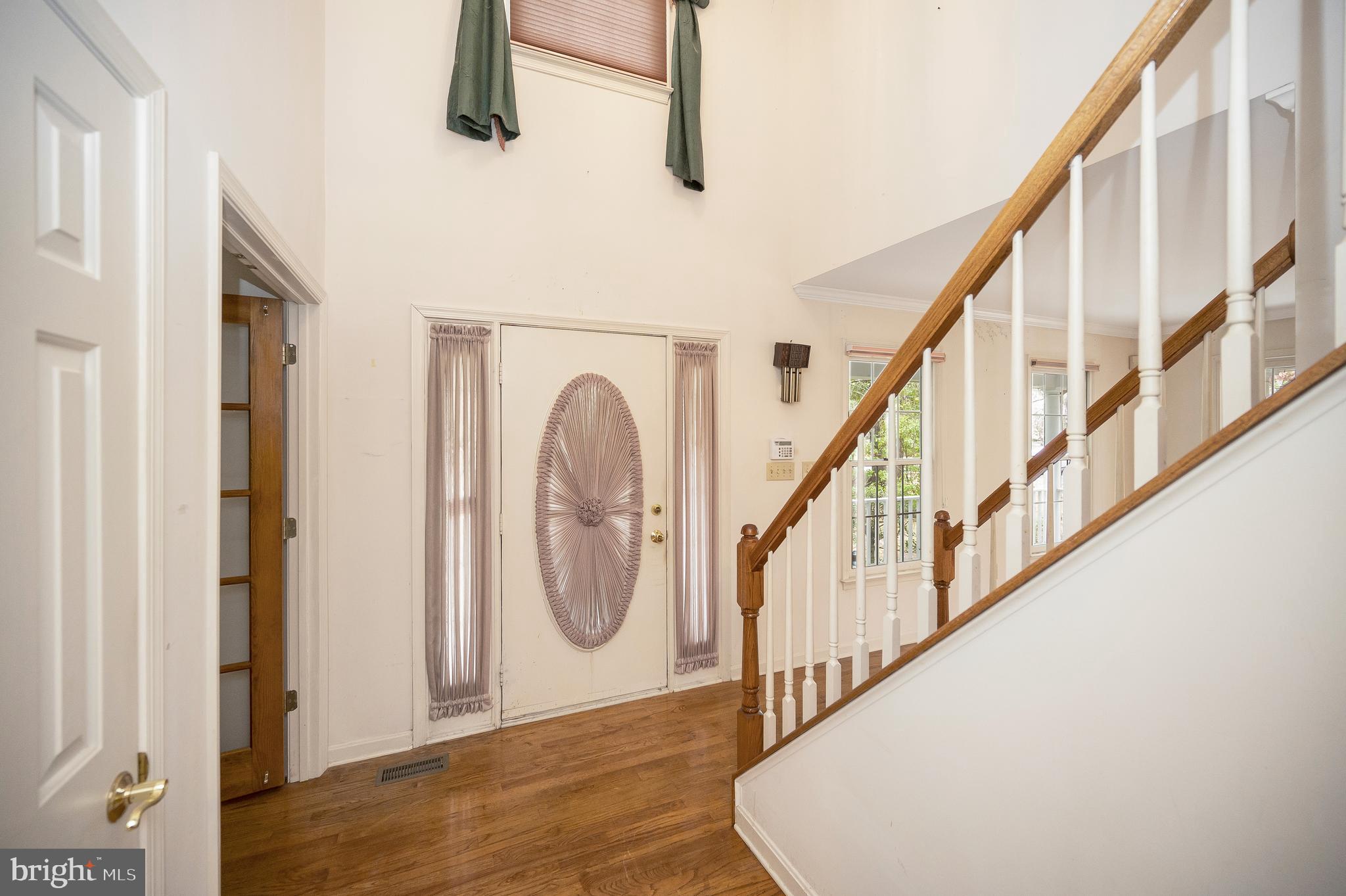 FOX POINT - Residential