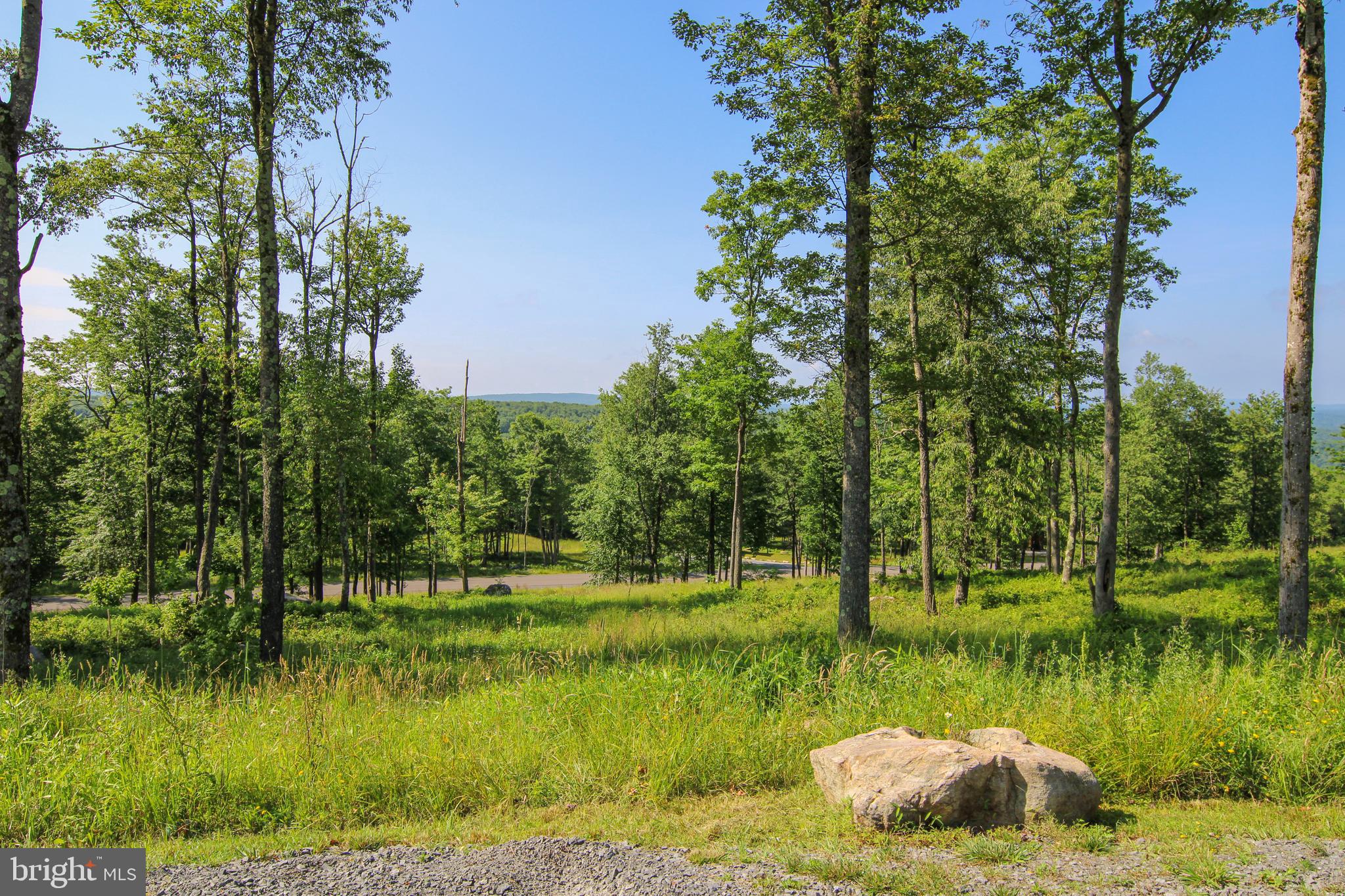 NORTH CAMP - Land