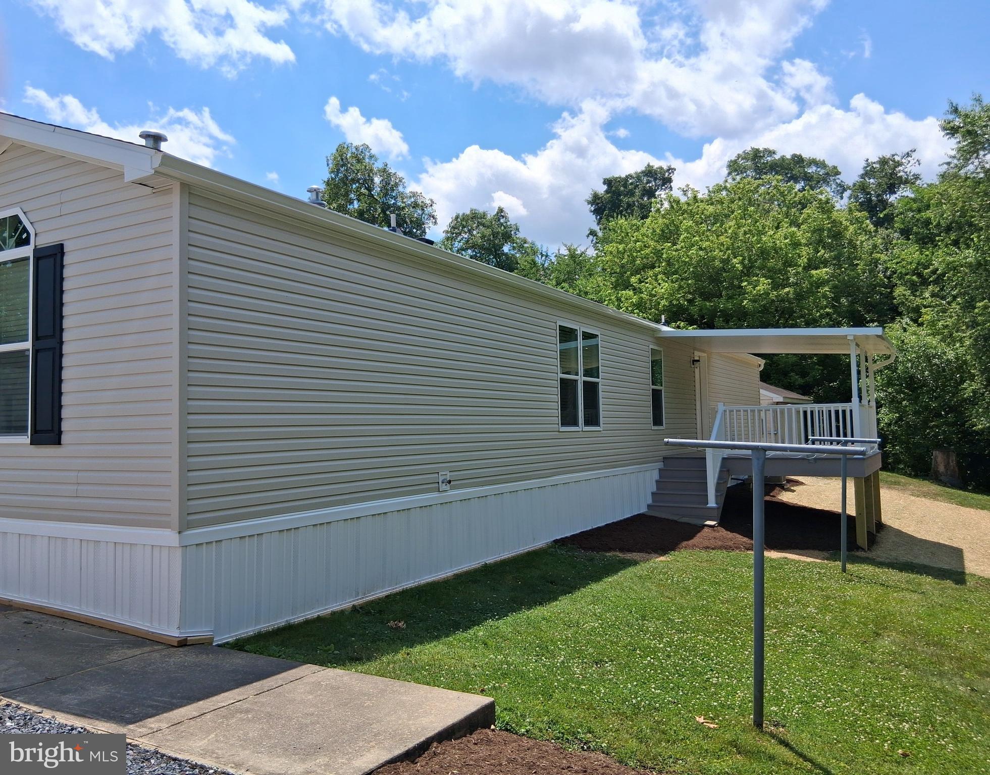 OAK RIDGE MOBILE PARK - Residential