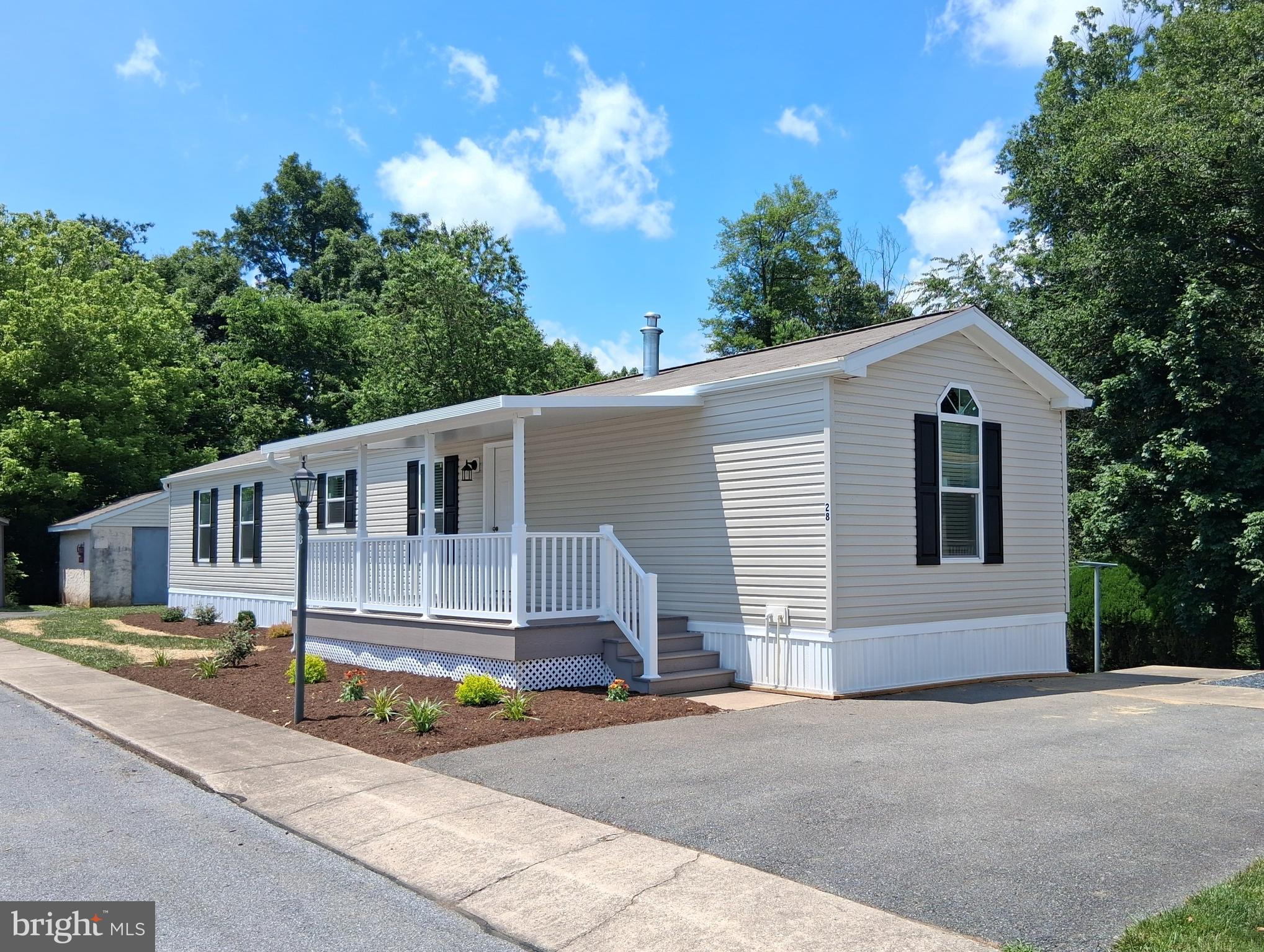 OAK RIDGE MOBILE PARK - Residential
