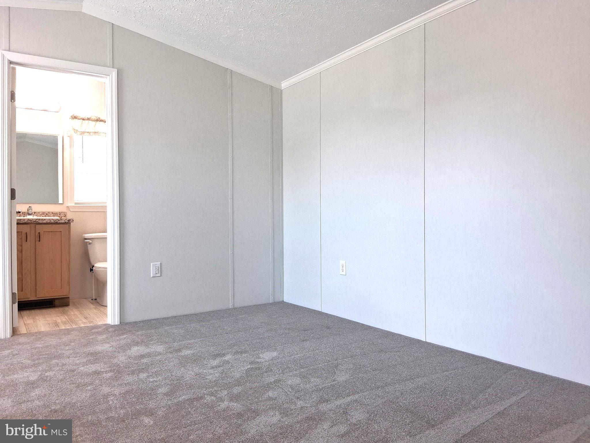 OAK RIDGE MOBILE PARK - Residential