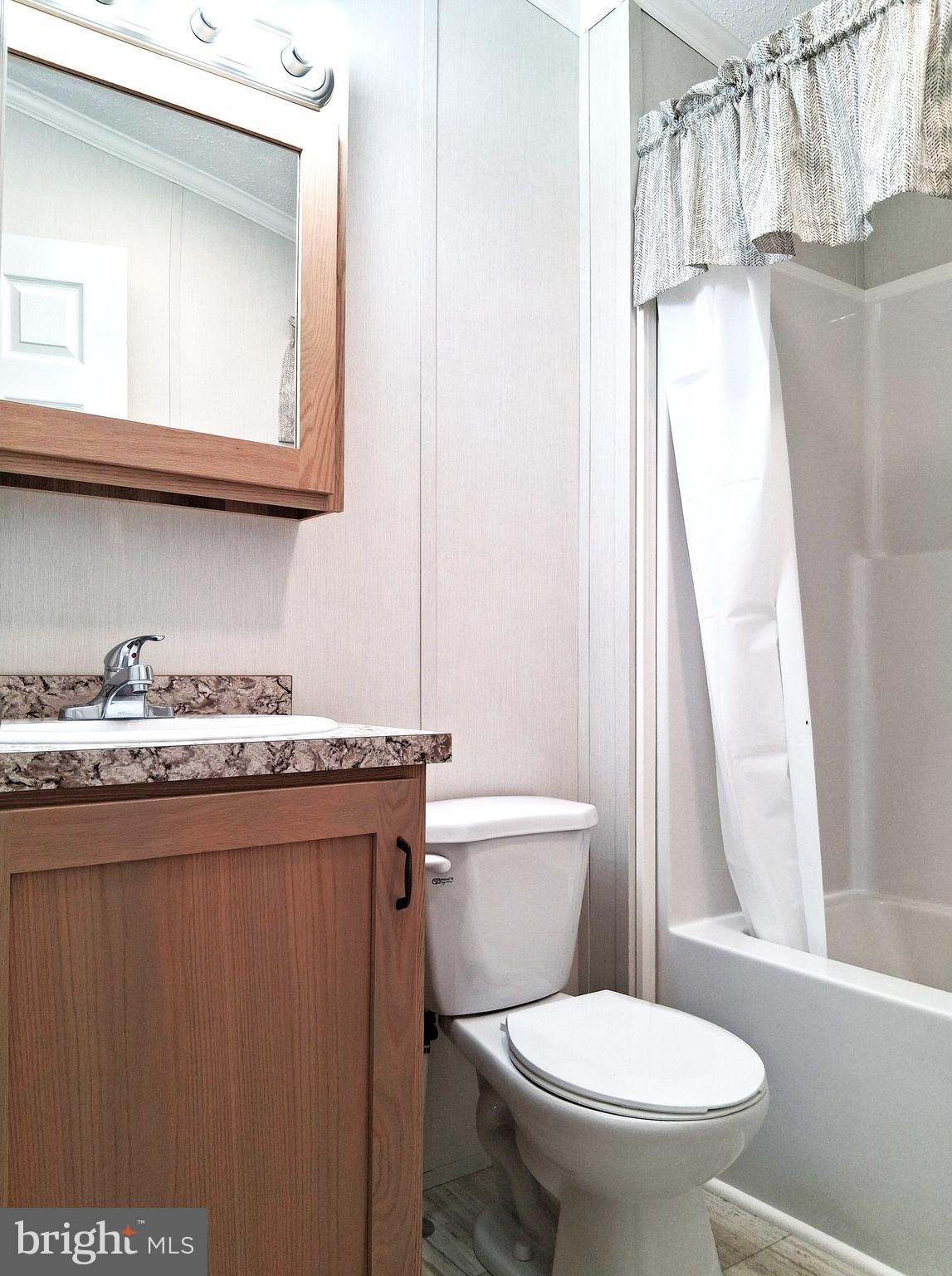 OAK RIDGE MOBILE PARK - Residential