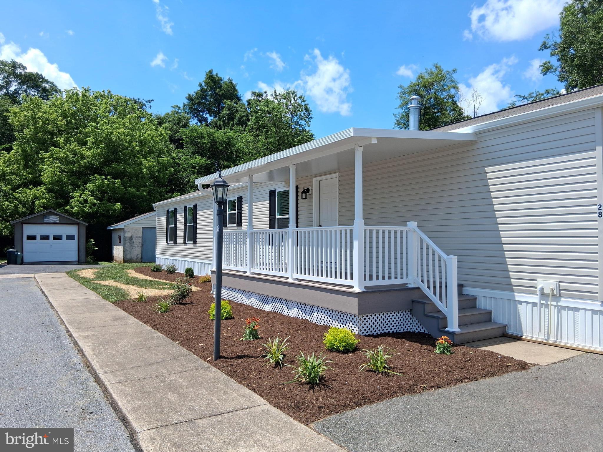 OAK RIDGE MOBILE PARK - Residential