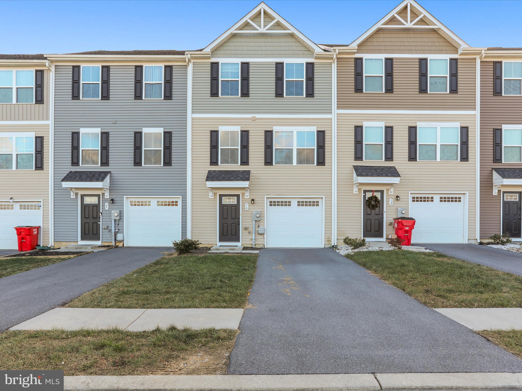 Nearly new townhouse located minutes to Spring Mills shopping and schools.  Community boasts playground and active dog park with ample walking areas.  Commuter ease makes this a great site!