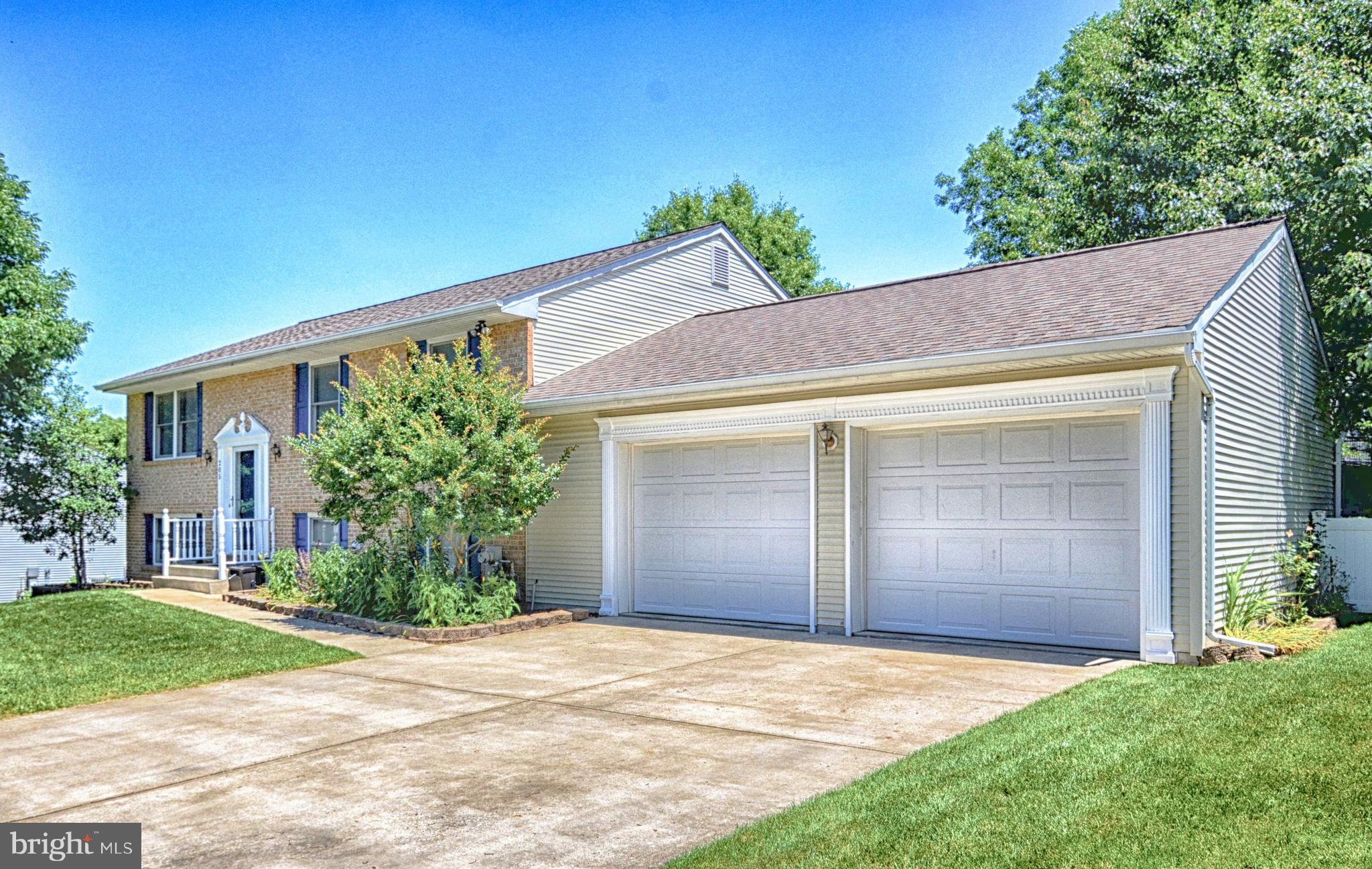 FOX HAVEN ESTATES - Residential