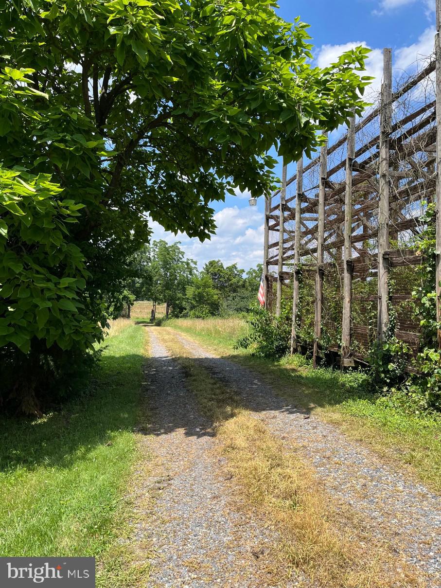 NONE, RURAL - Farm