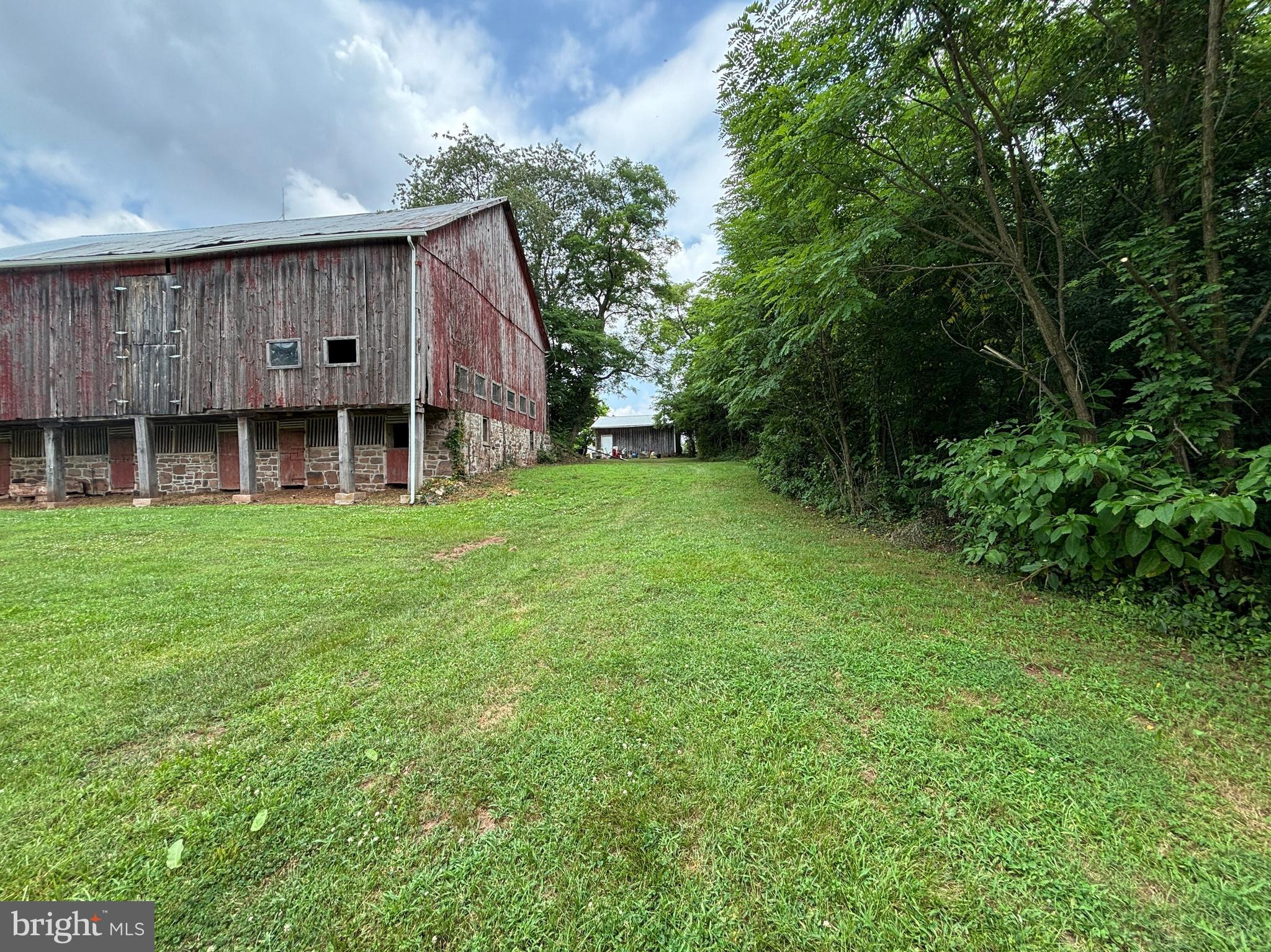 NONE, RURAL - Farm