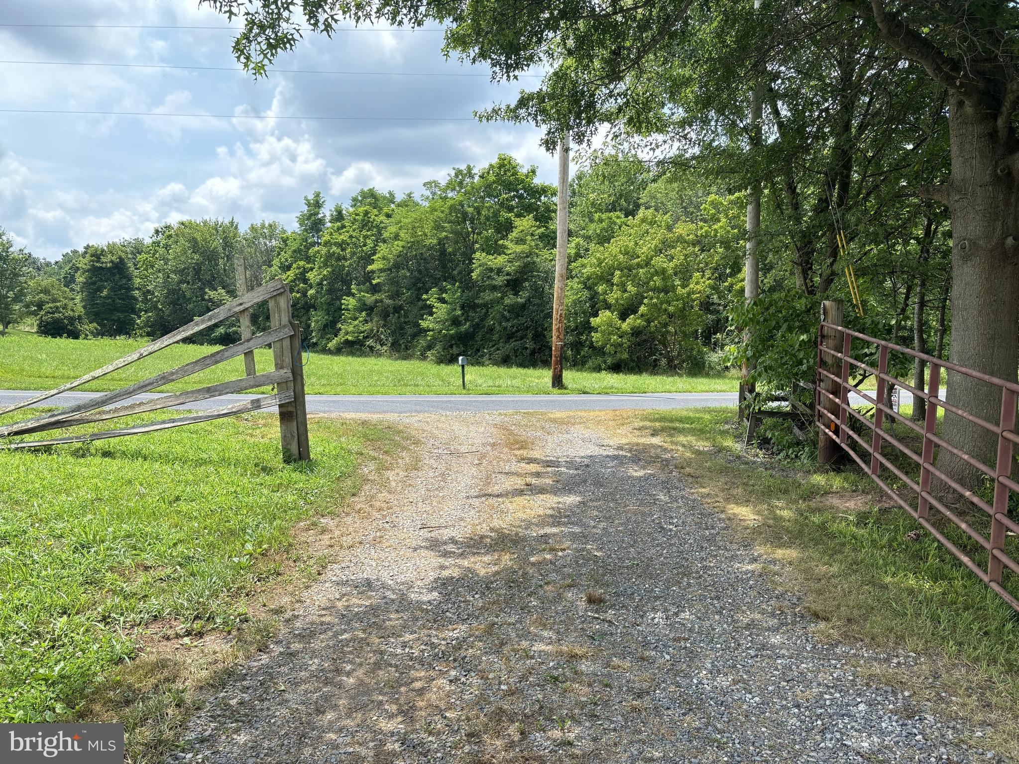 NONE, RURAL - Farm