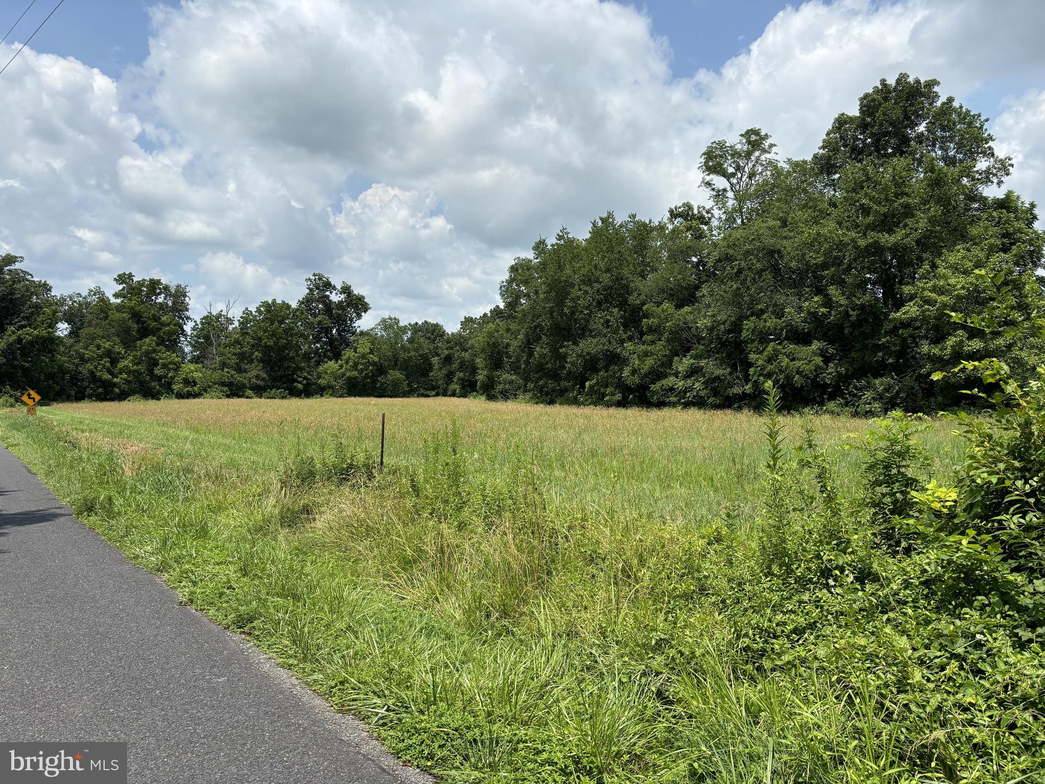 NONE, RURAL - Farm