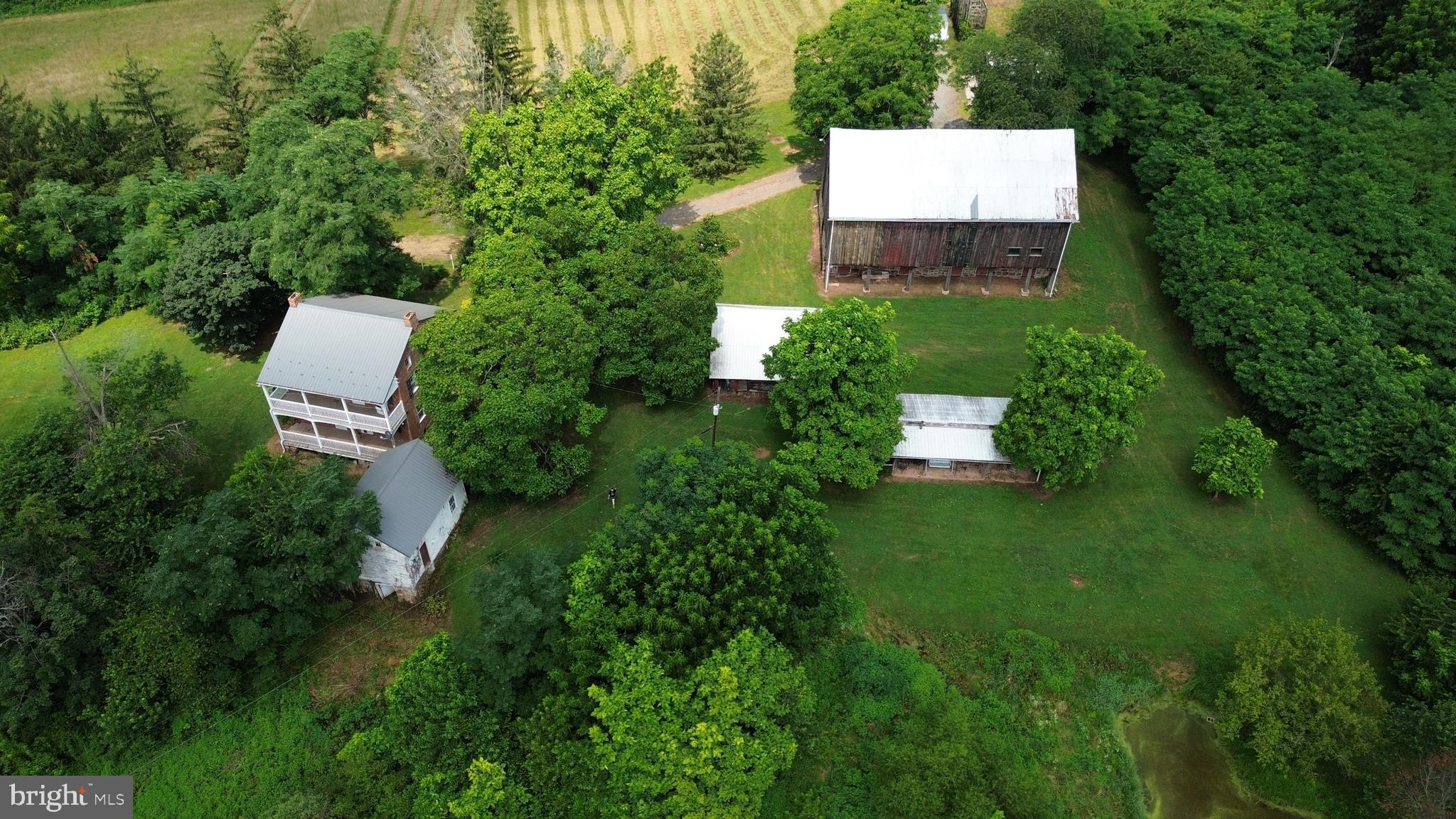 NONE, RURAL - Farm