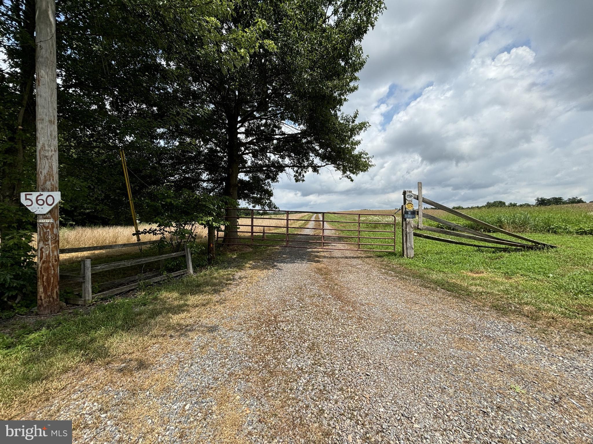 NONE, RURAL - Farm