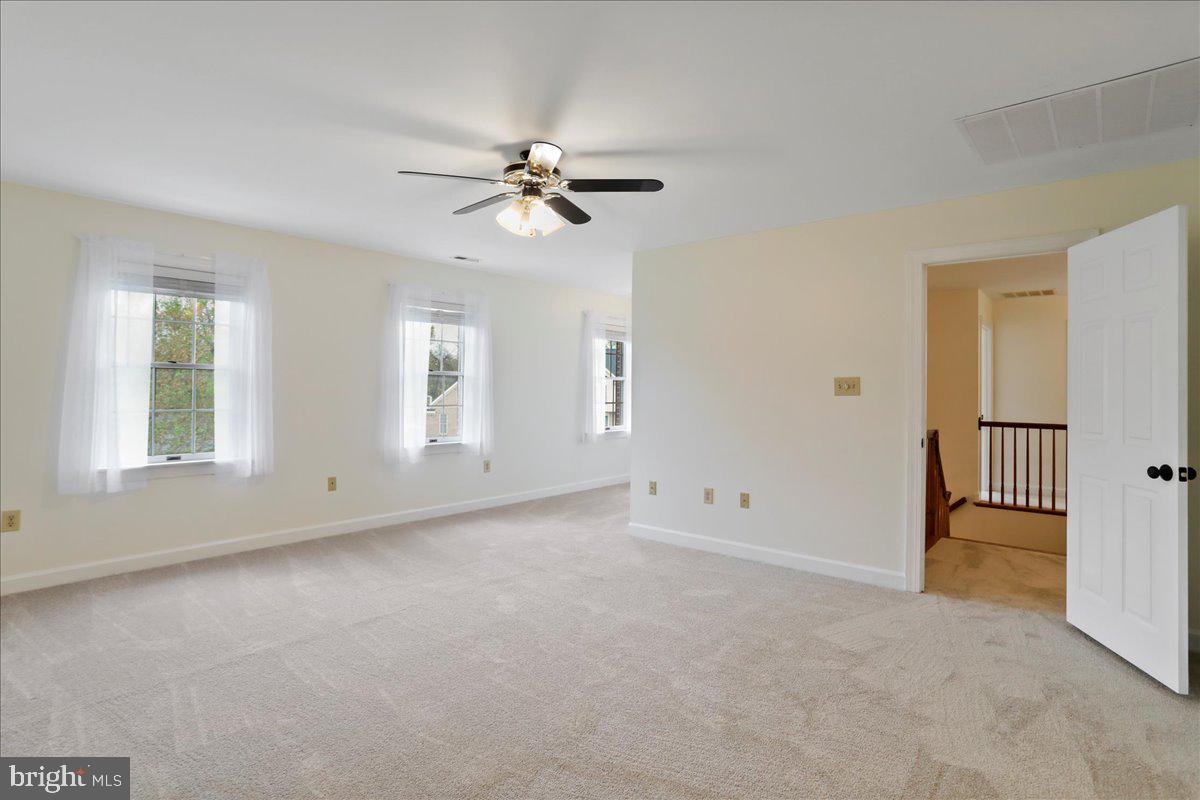 LOCUST HILL - Residential