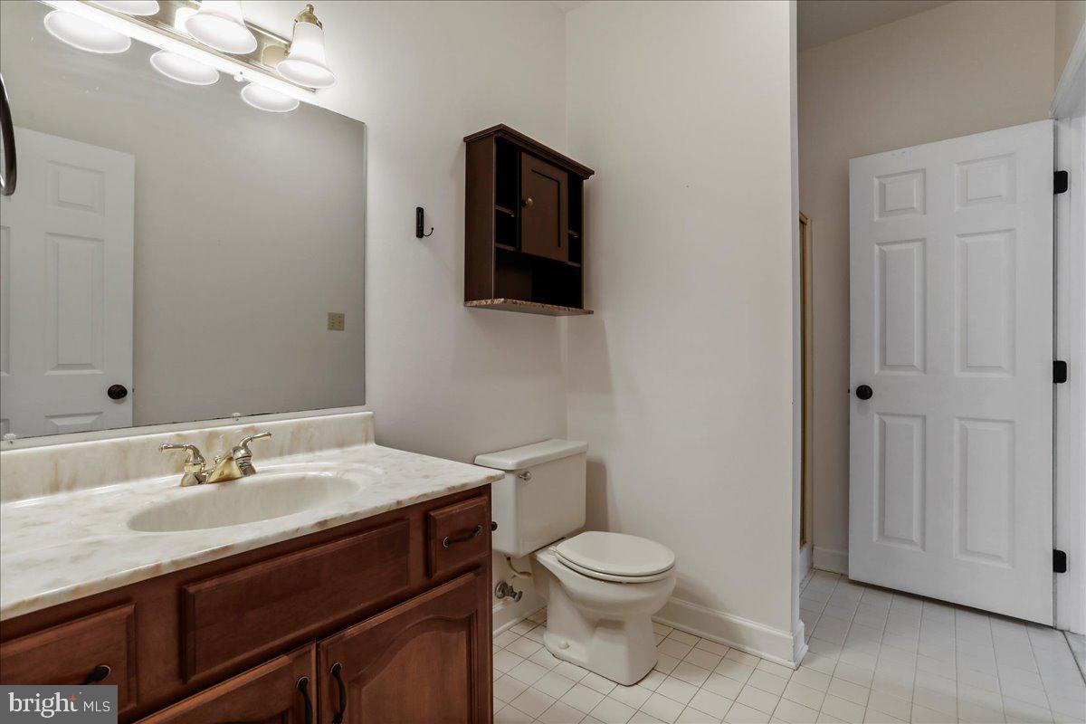 LOCUST HILL - Residential