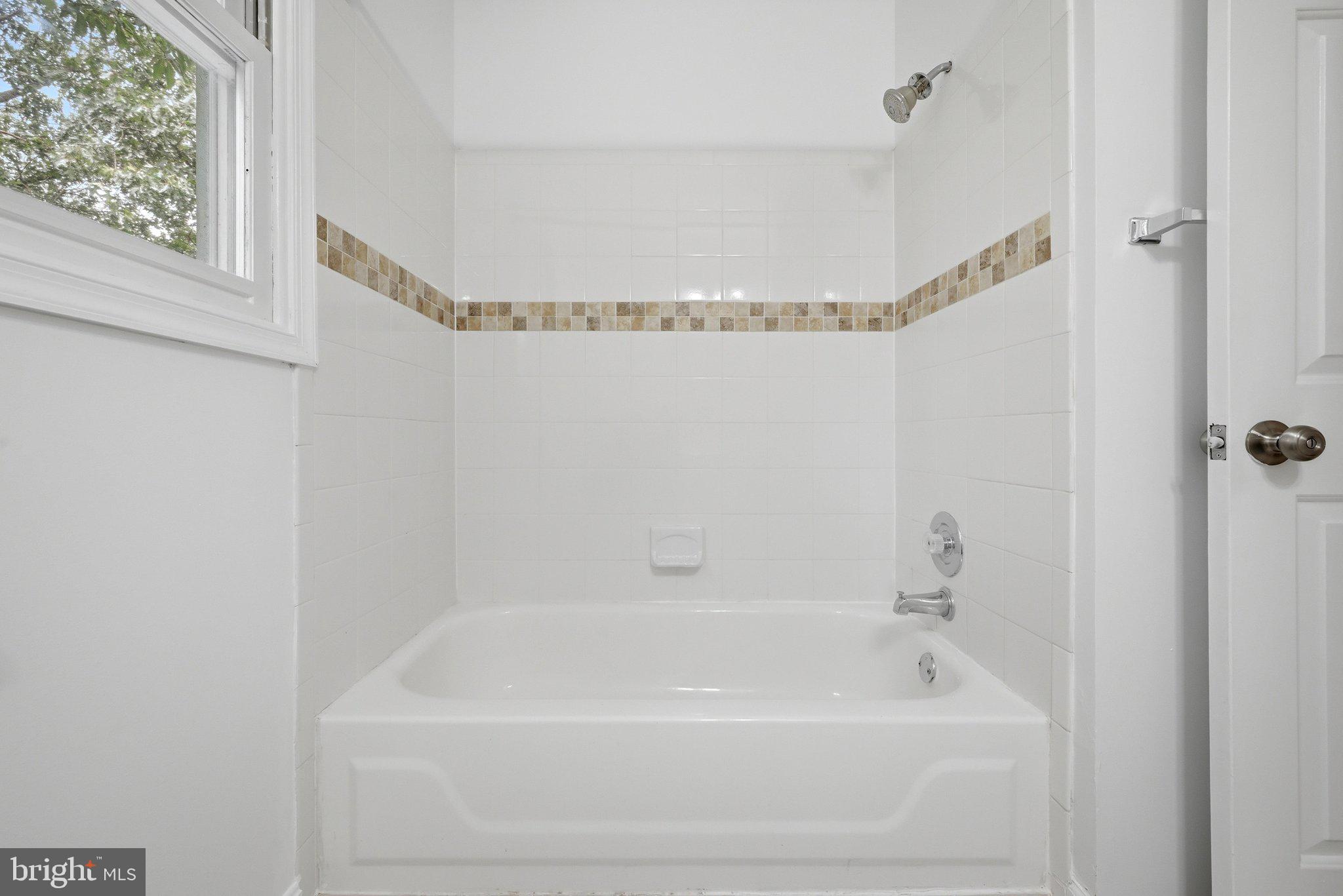 RIDGEFIELD - Residential