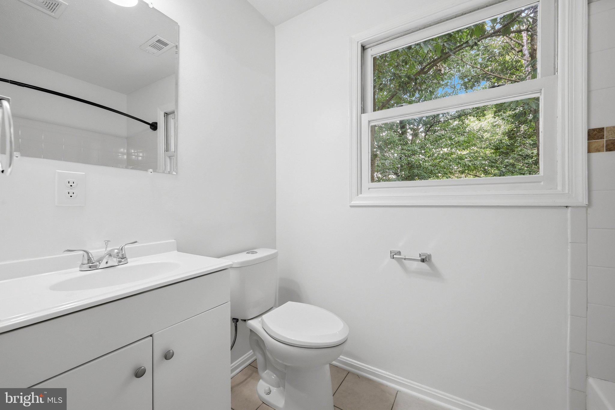 RIDGEFIELD - Residential