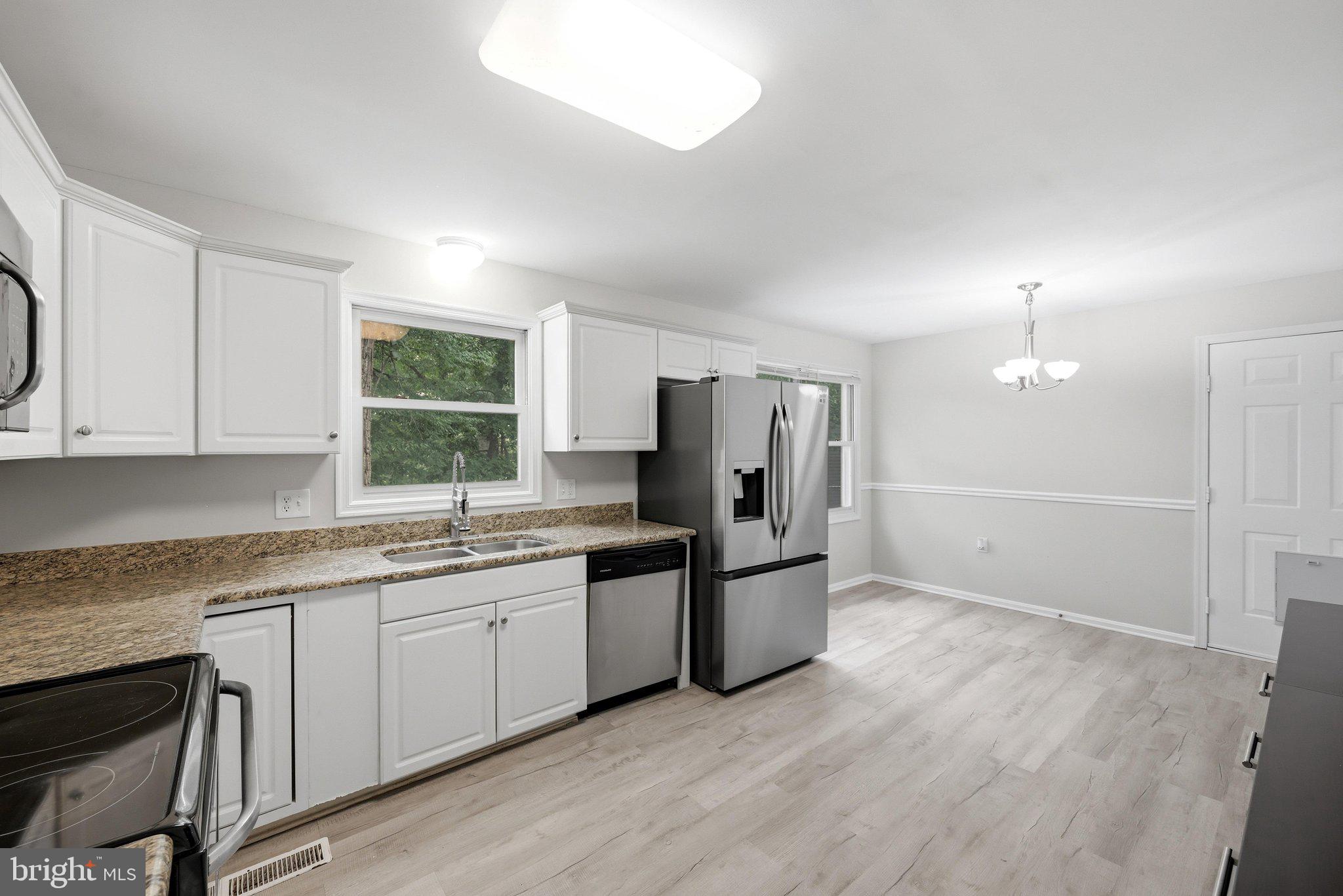 RIDGEFIELD - Residential
