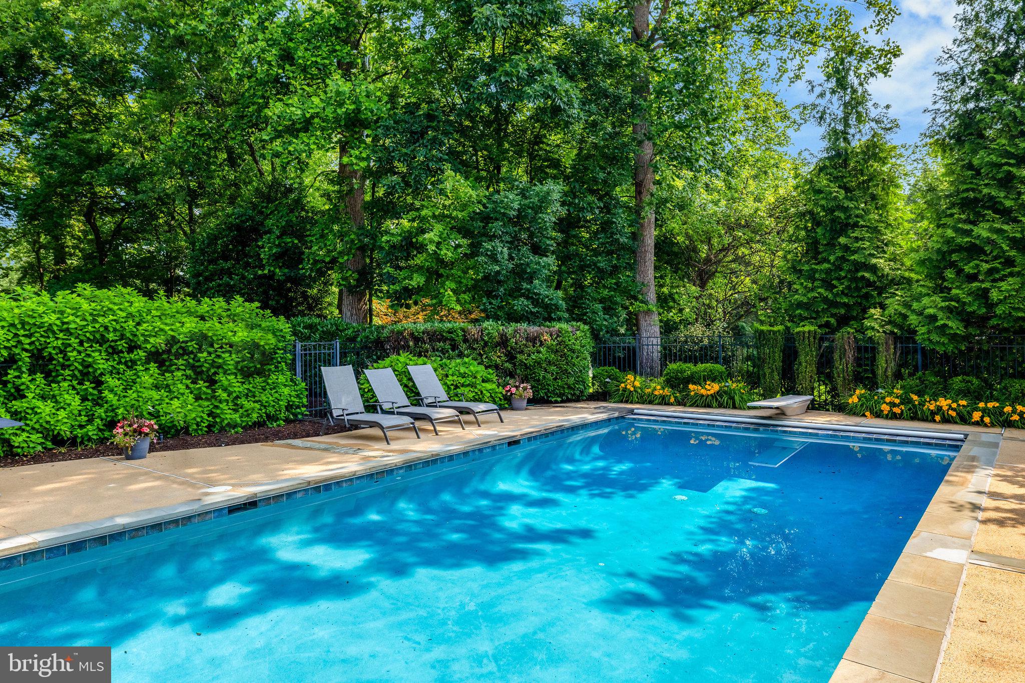 ESTATES AT LONGWOOD - Residential