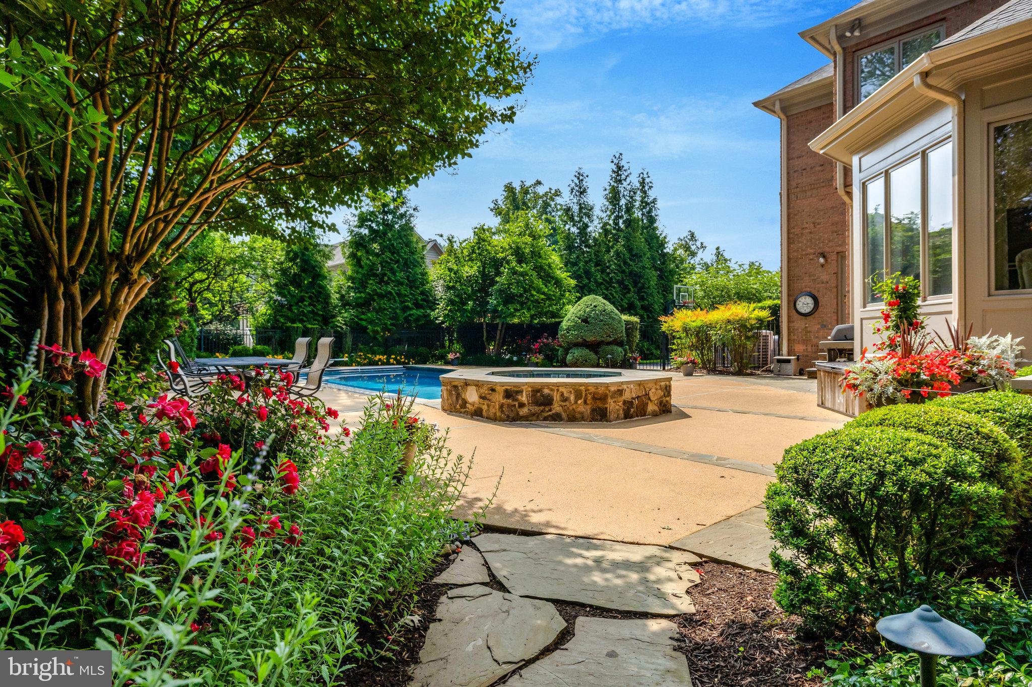 ESTATES AT LONGWOOD - Residential